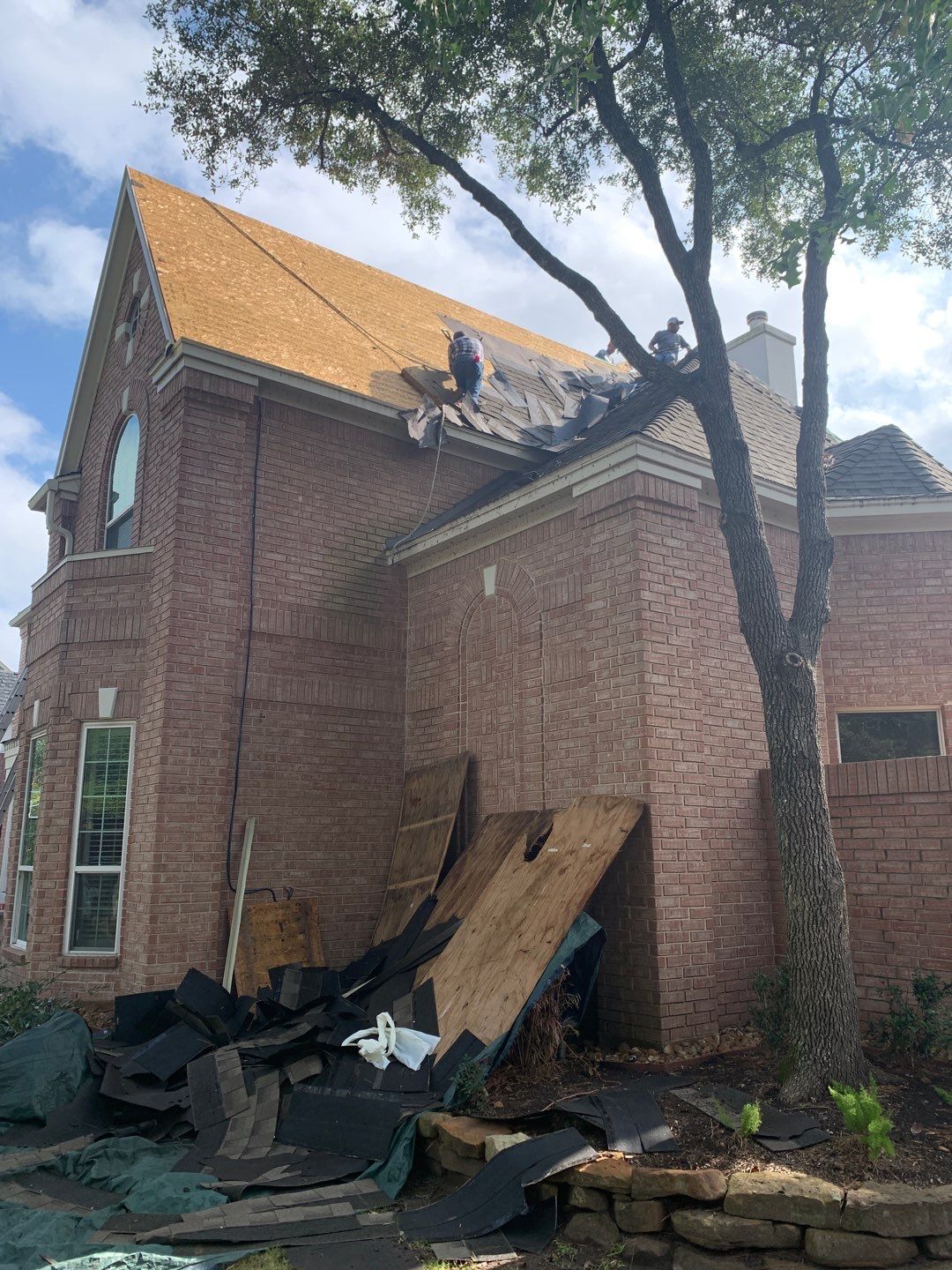 Residential Roof Replacement using GAF shingles by Elite Roofing LLC