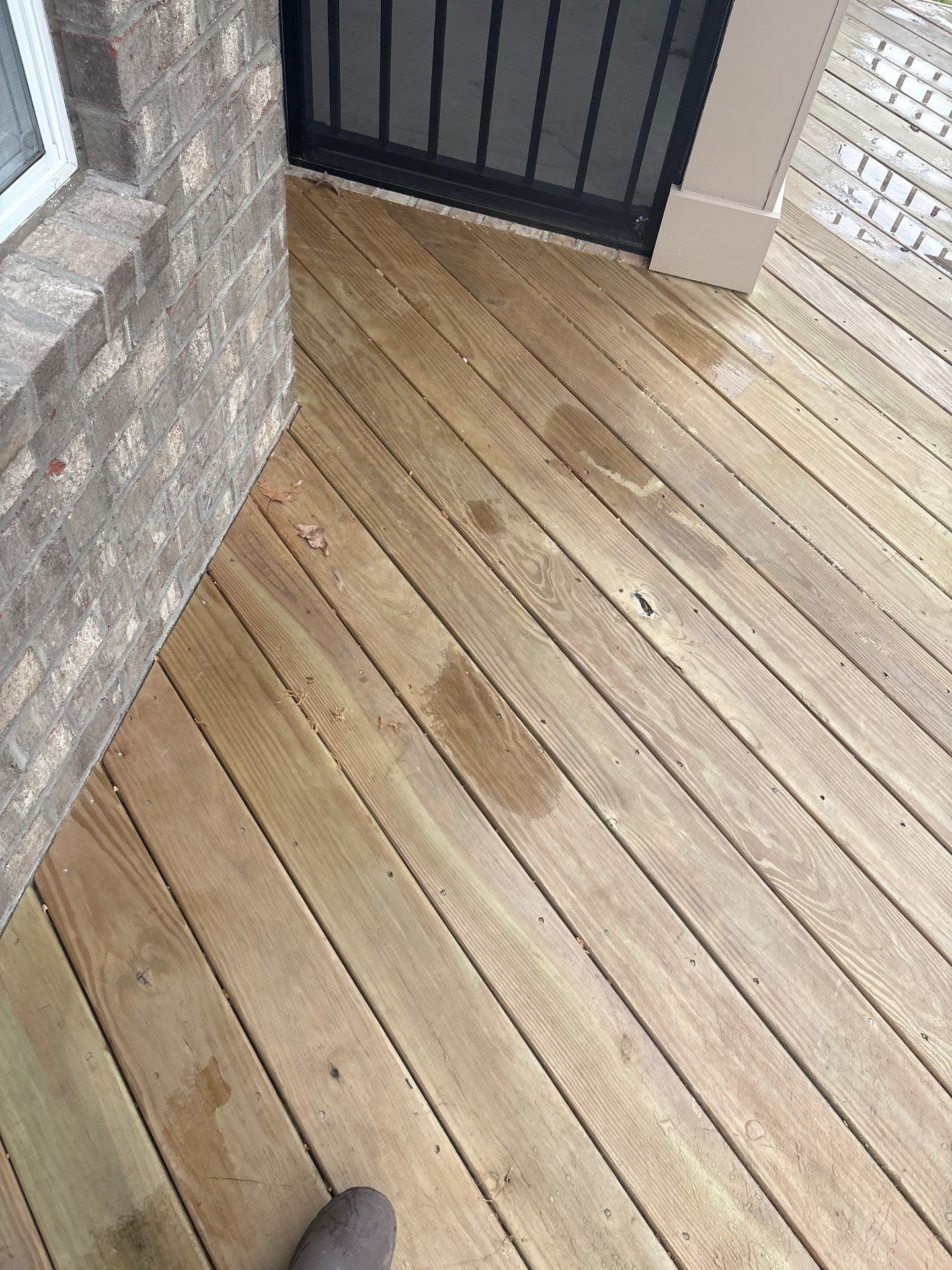 Deck using Wood Sealant by DuraSeal