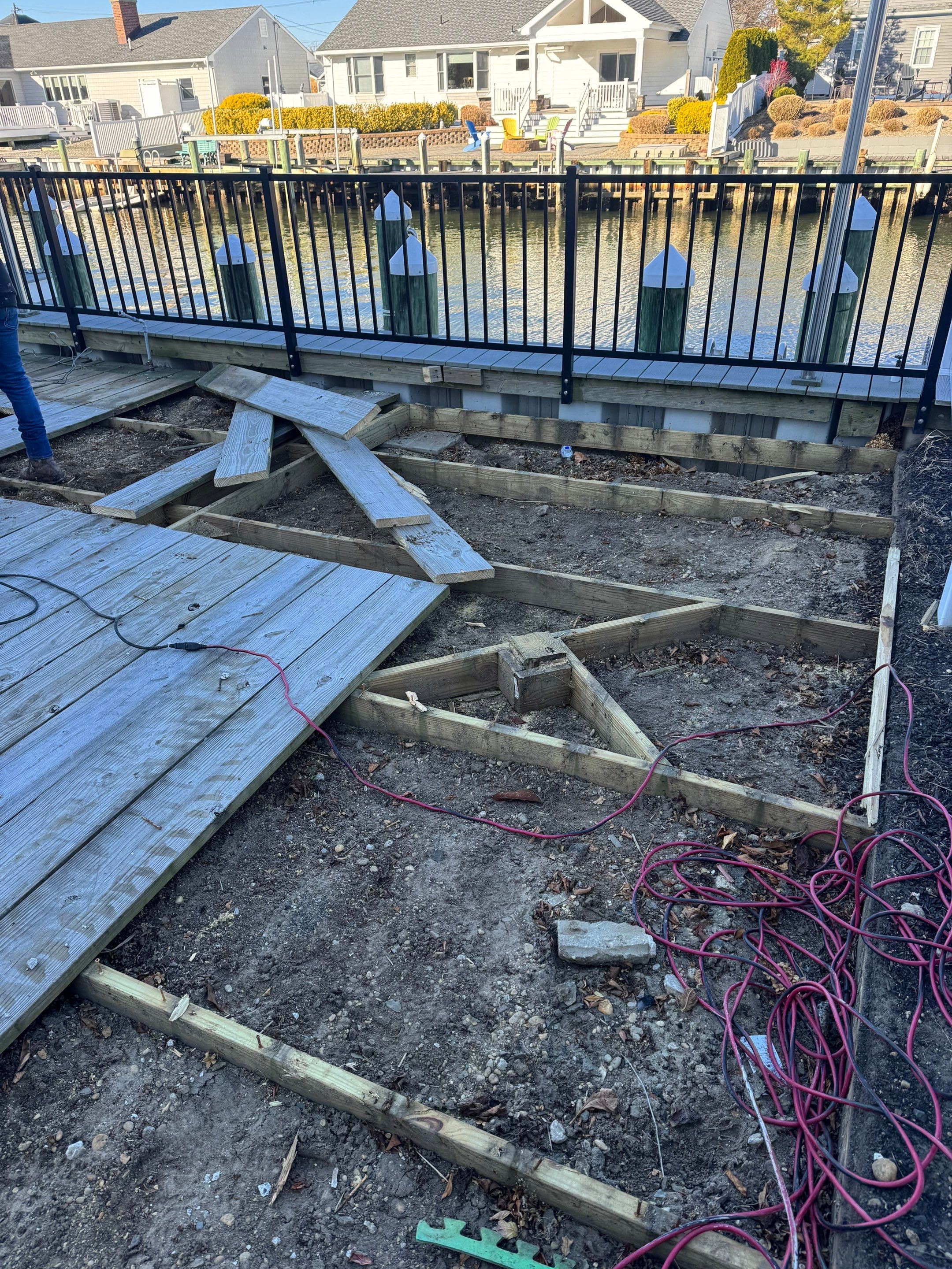 New Deck using Deckorators Venture - Color Saltwater by deck guardian