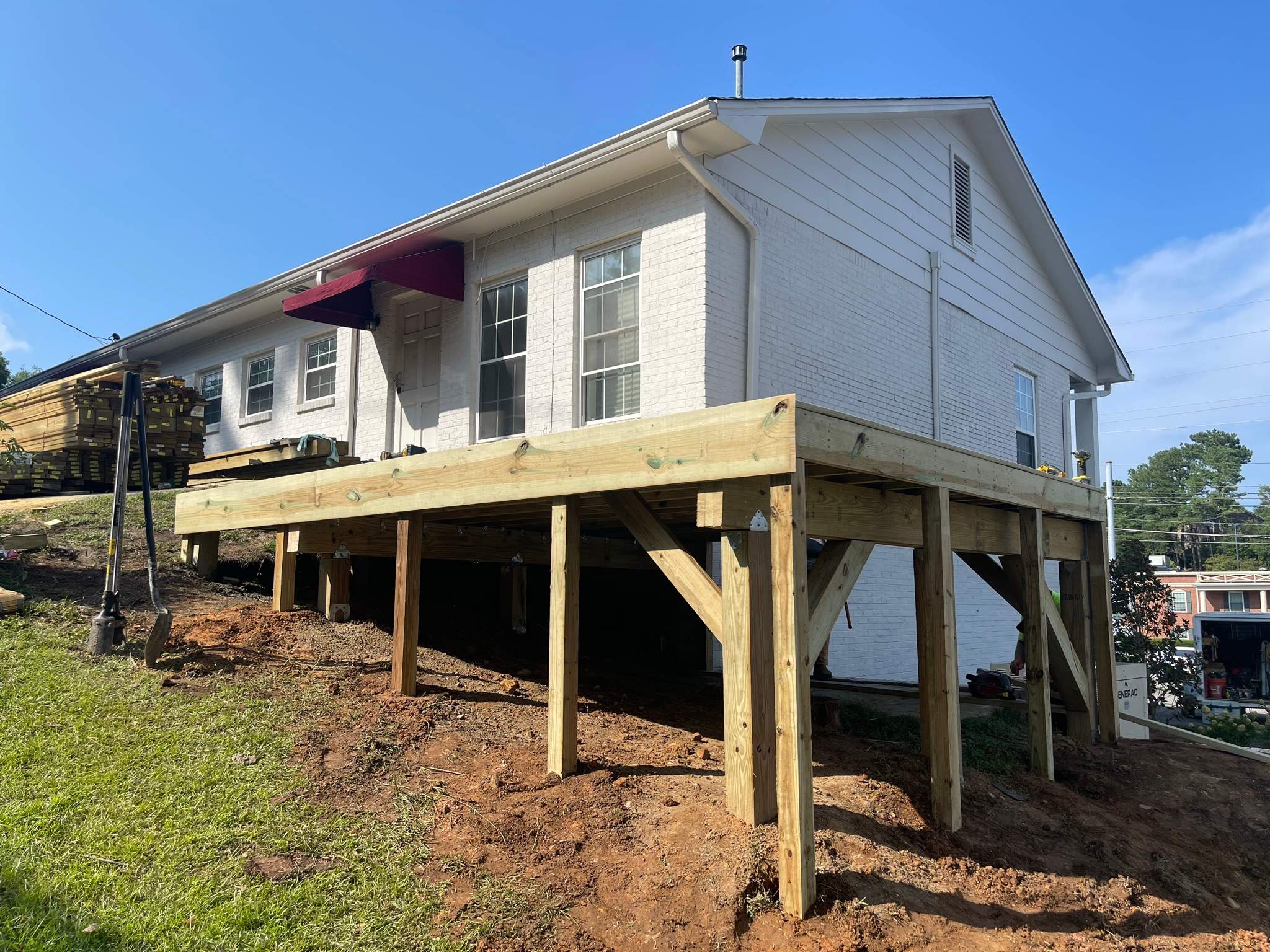 Independence Drive - Deck Installation   by Pillar and Pine