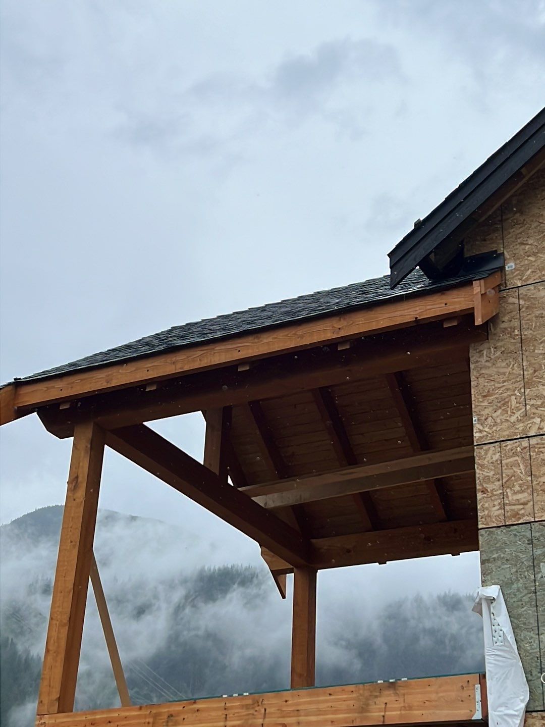 Residential Roofing Installation using GAF Charcoal HDZ by Top Notch Roofing Inc