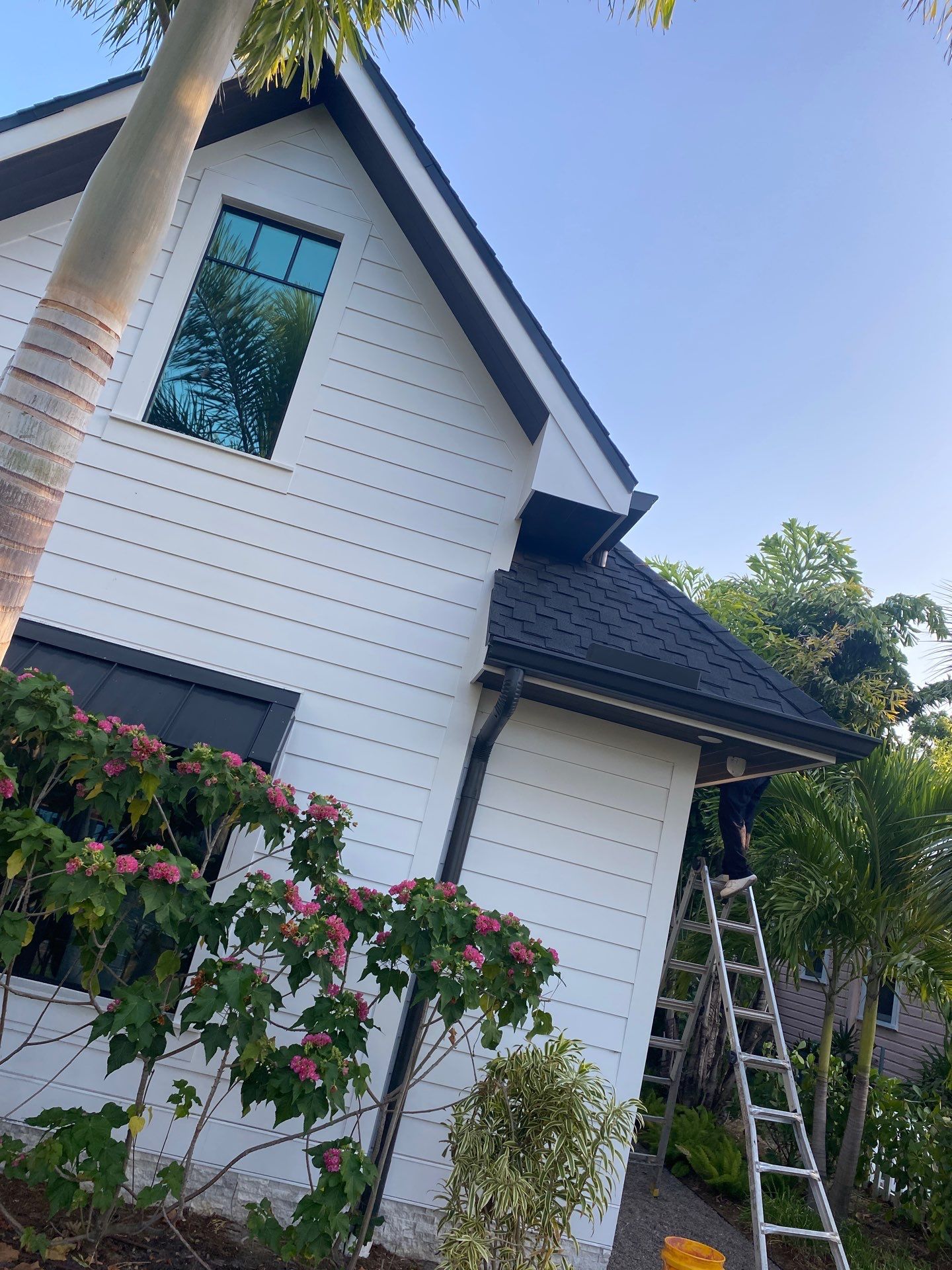 Gutter Cleaning Service in Sarasota FL by Gutter Professors