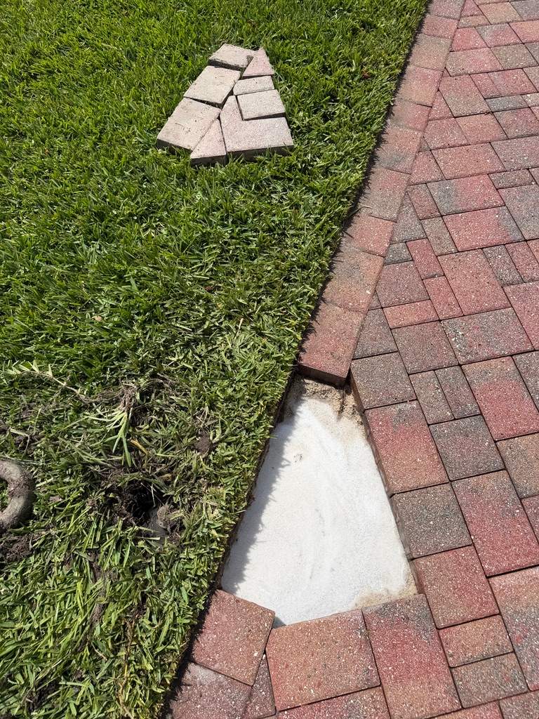 Driveway and Walkway Paver Repair and Sealing in La Paloma by Supreme Paver Experts