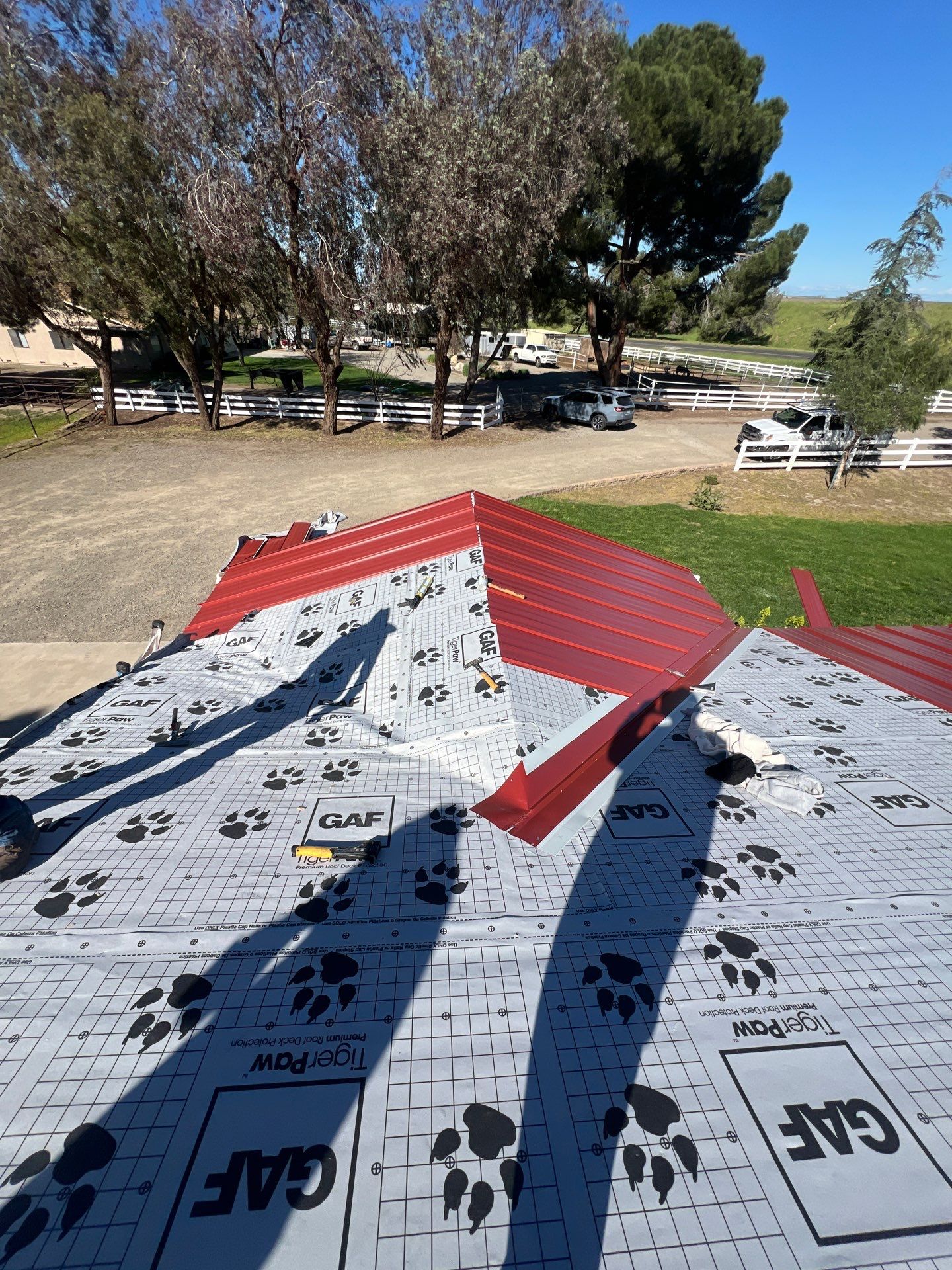 Metal Roofing by Straight Edge Roofing Inc