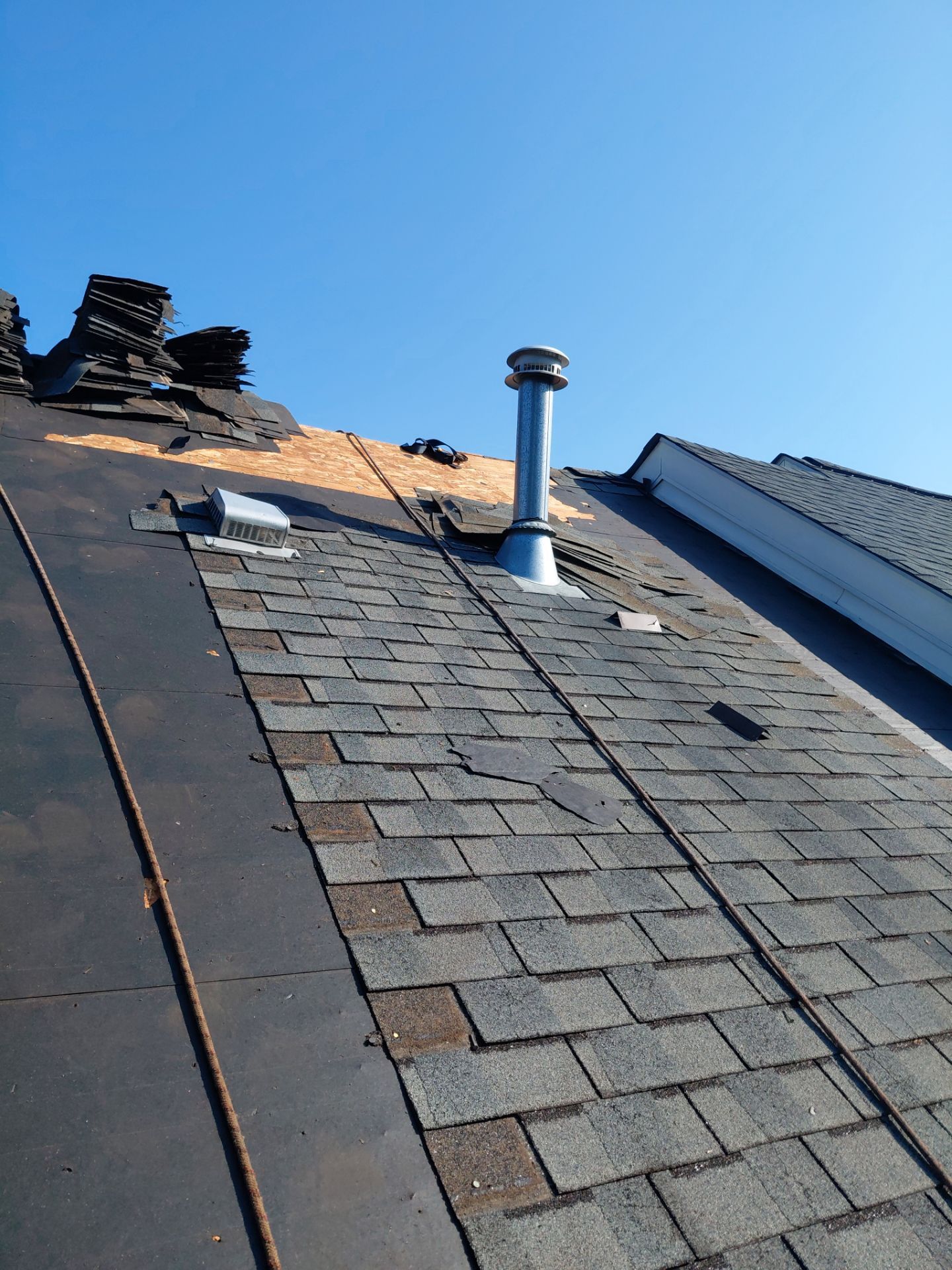 Lorton: Residential Roof Replacement with CertainTeed Landmark in Colonial Slate by RM Banning, Inc.
