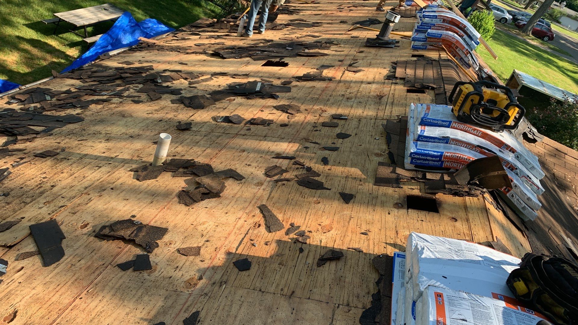 Roof Replacement using CertainTeed Landmark by 180 Contractors