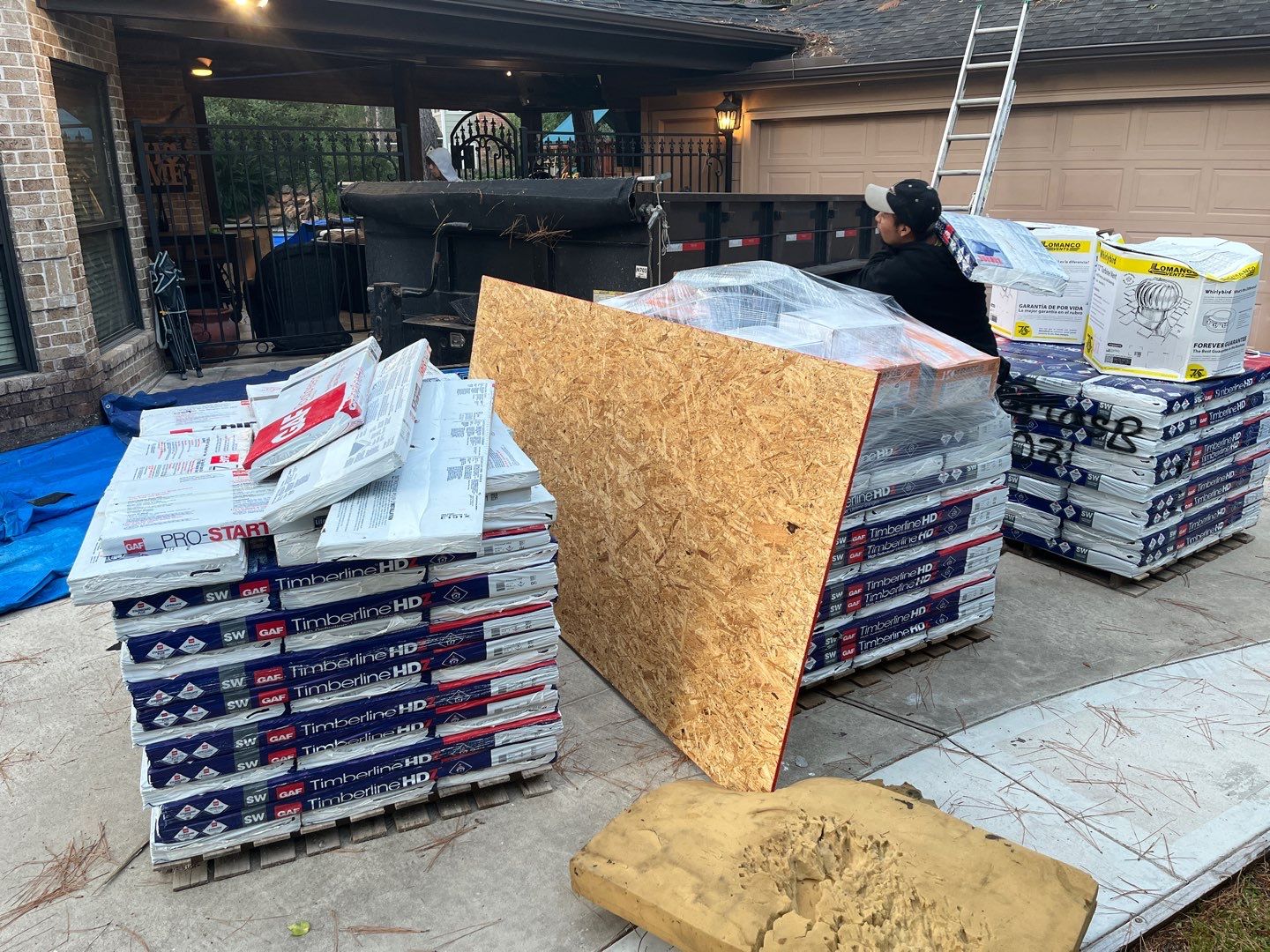 GAF HDZ - Charcoal by Elite Roofing LLC