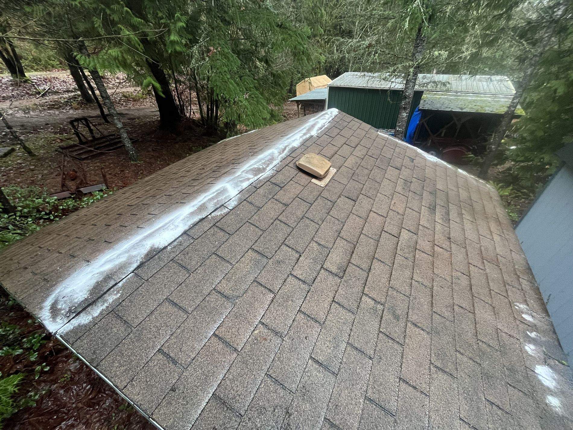 Residential Roof Cleaning in Olalla, WA by Hanley Construction