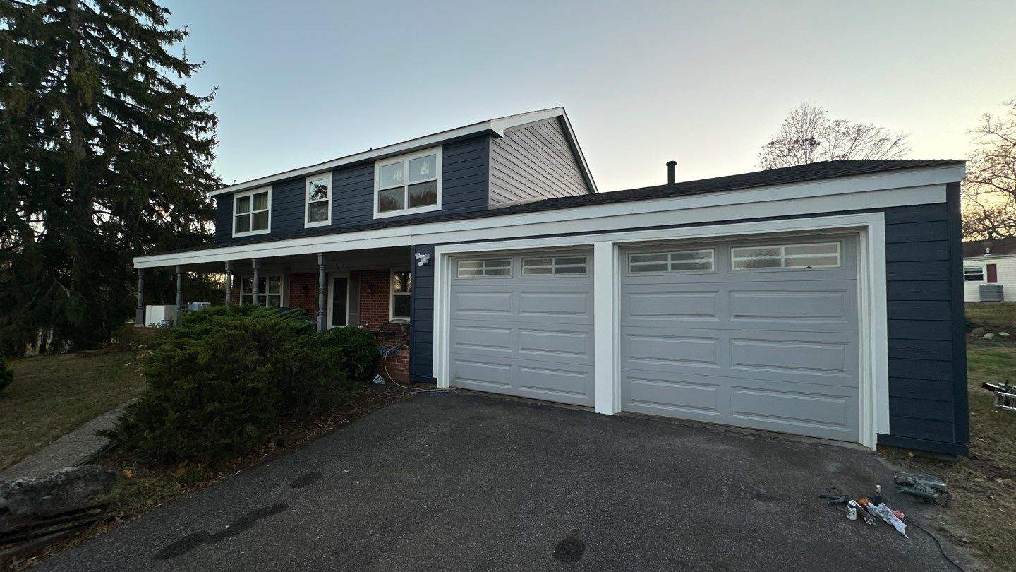 Siding Installation using JH Plank Select Cedarmill Eased Edge by ExteriorPros