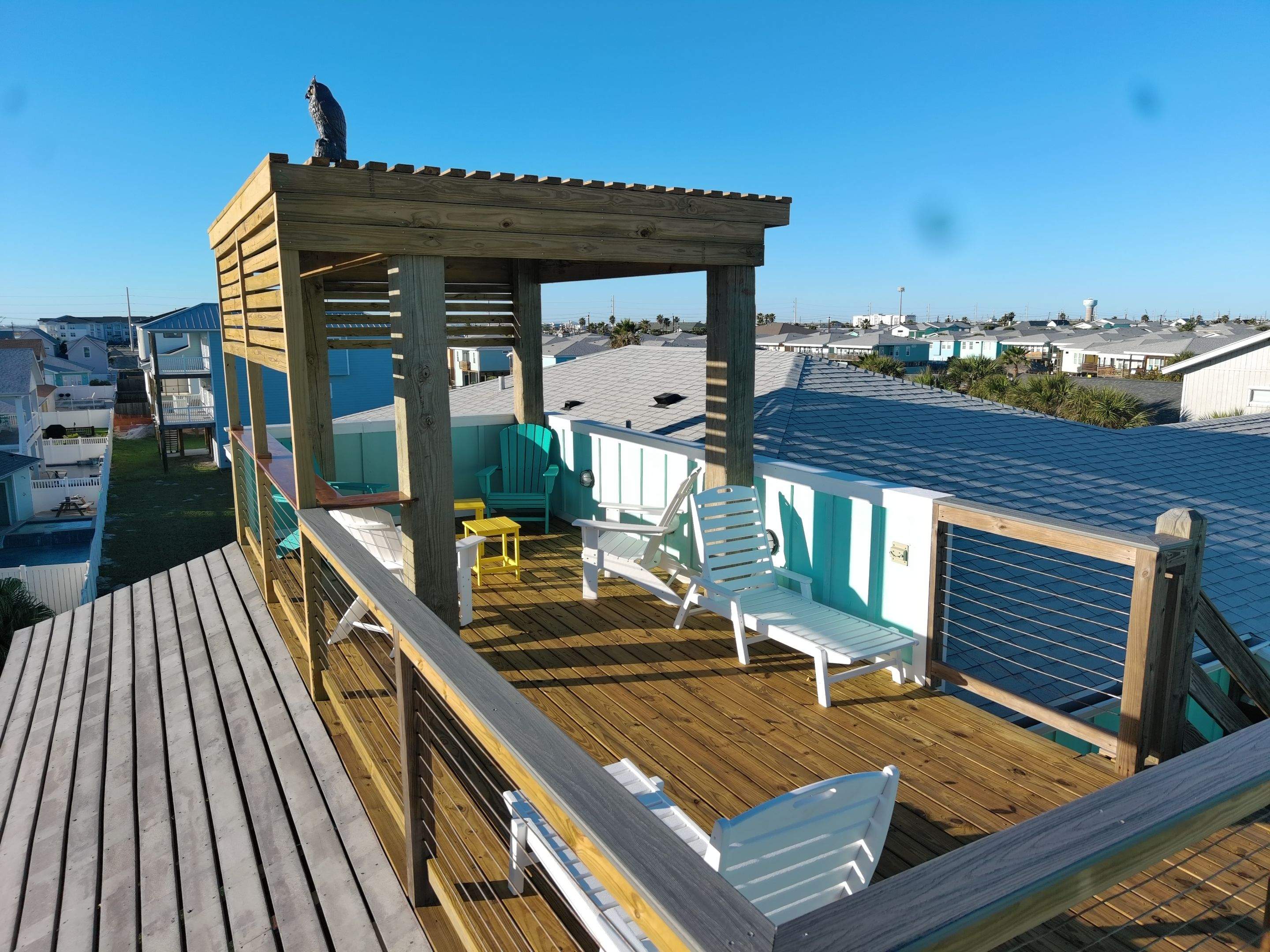 Roof Top Clubhouse on the Beach by Bayfront Roofing and Construction
