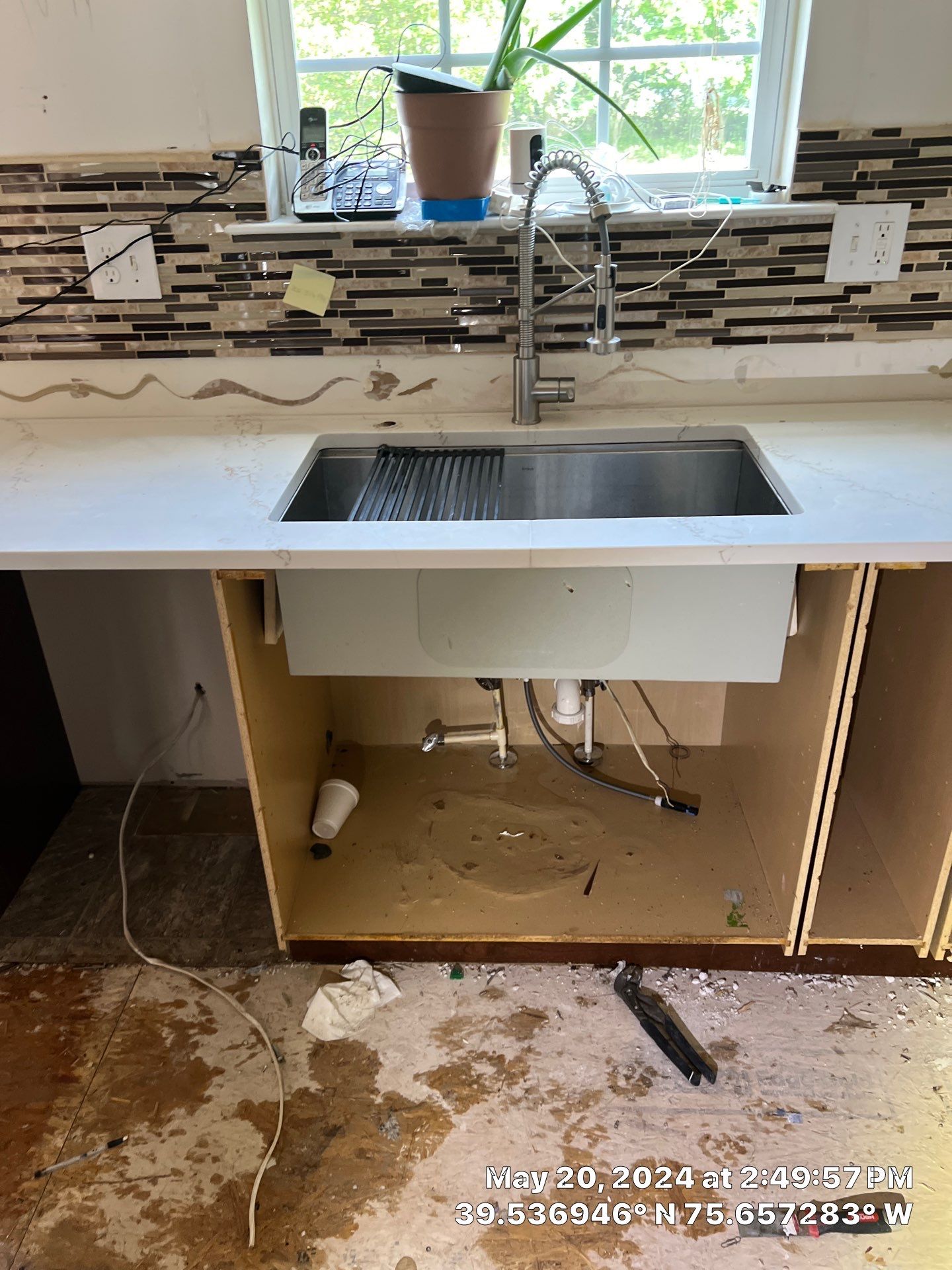 After Hours Emergency Water Extraction and Restoration in Middletown, Delaware by Healthy Home Solutions