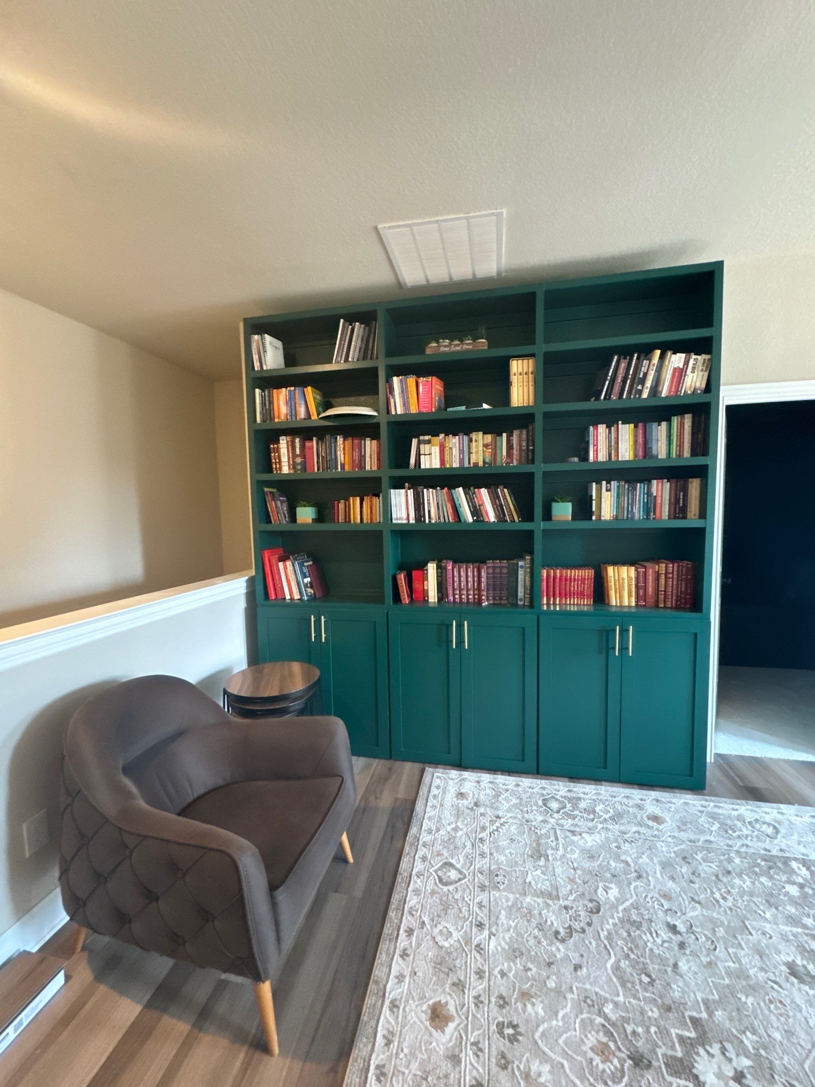 Total Home Refinement: High-Gloss Garage & Custom Interior Storage by Tibi Soli LLC