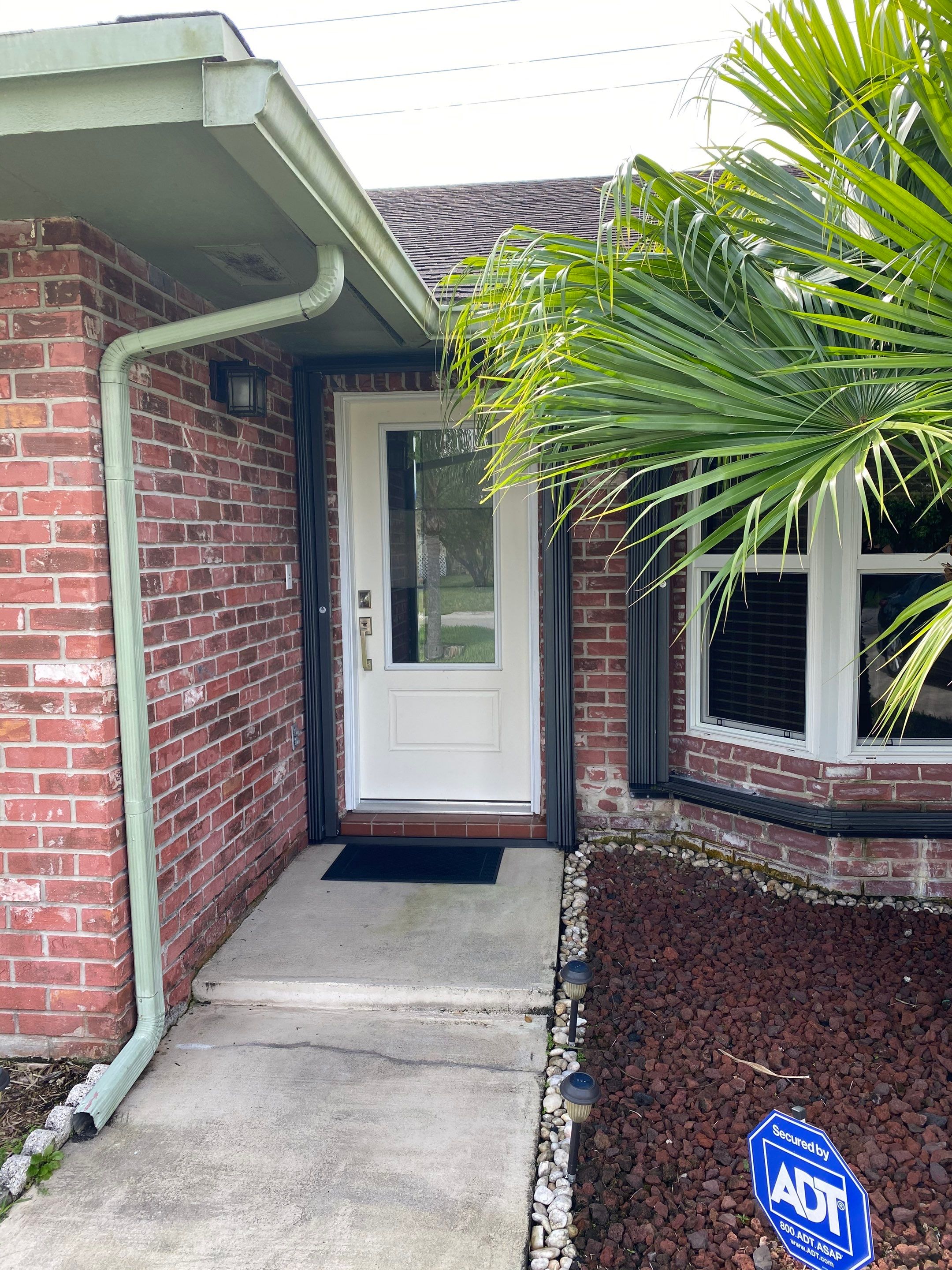 Fiberglass Impact Entry Door Installation – Tamarac, FL by The Door Doctor of South Florida, Inc.