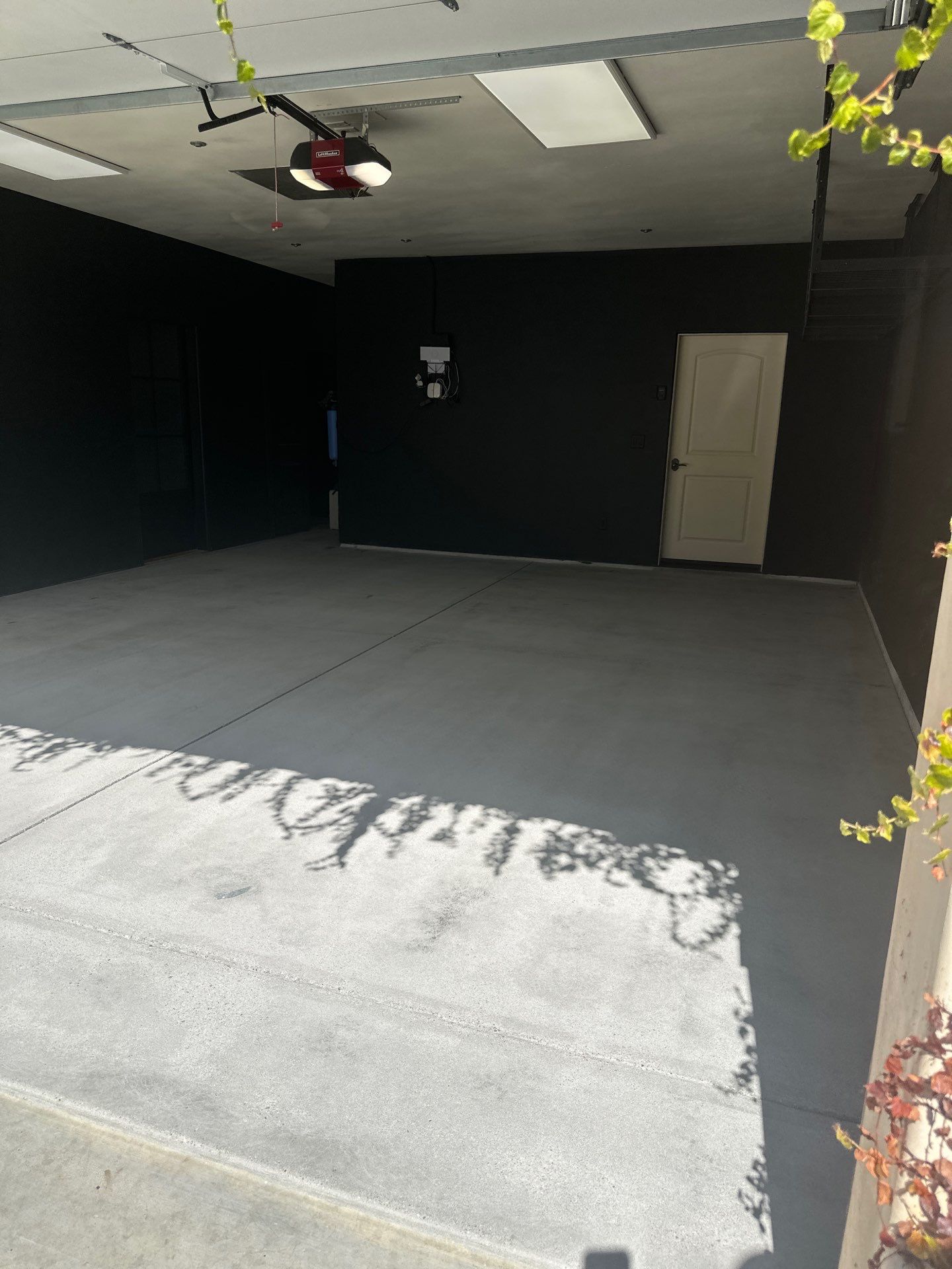 Paso Robles Garage Makeover with Domino Polyurea Concrete Coating by MGP Coatings