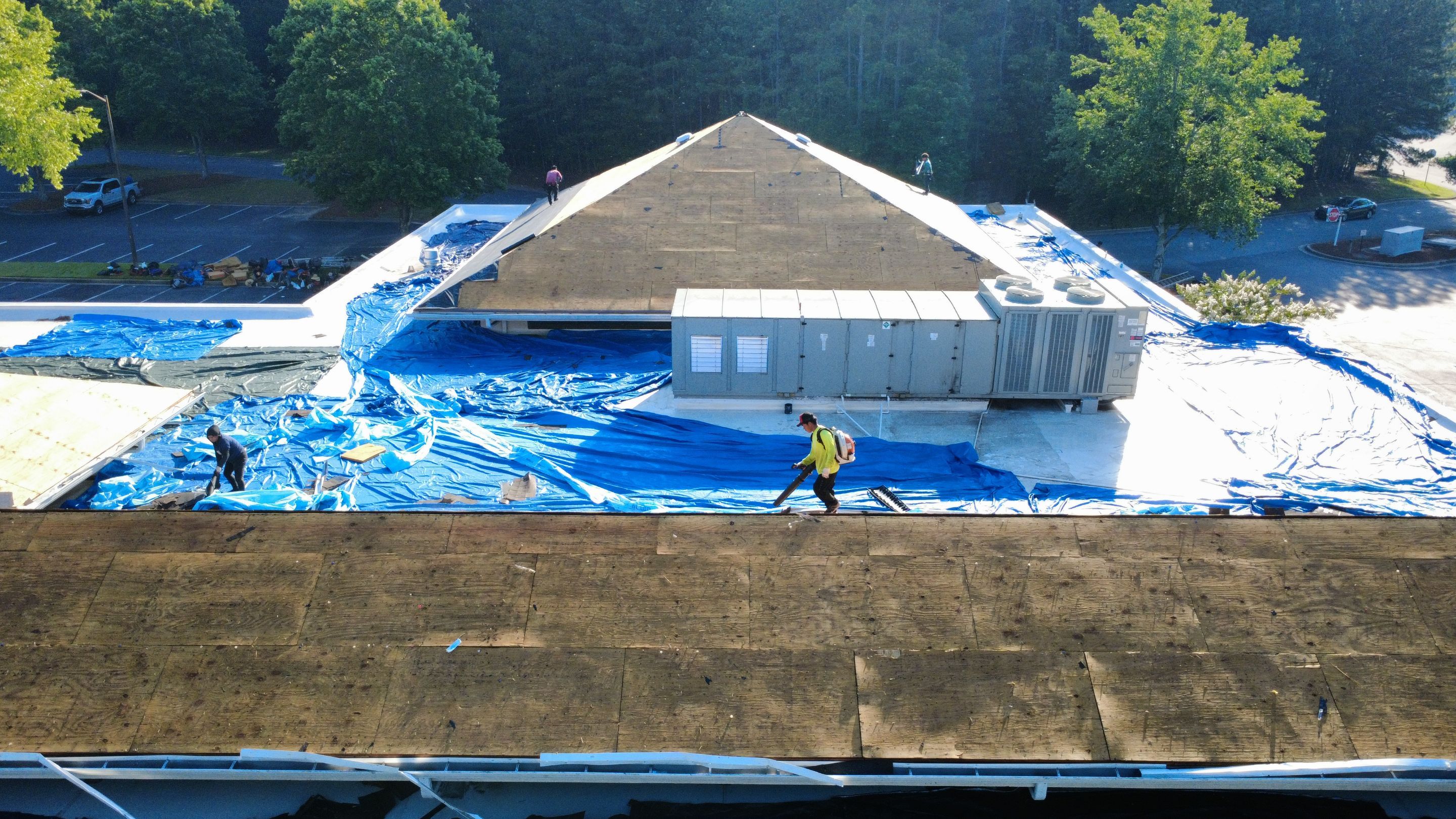 Towne Lake Medical by Arac Roof It Forward