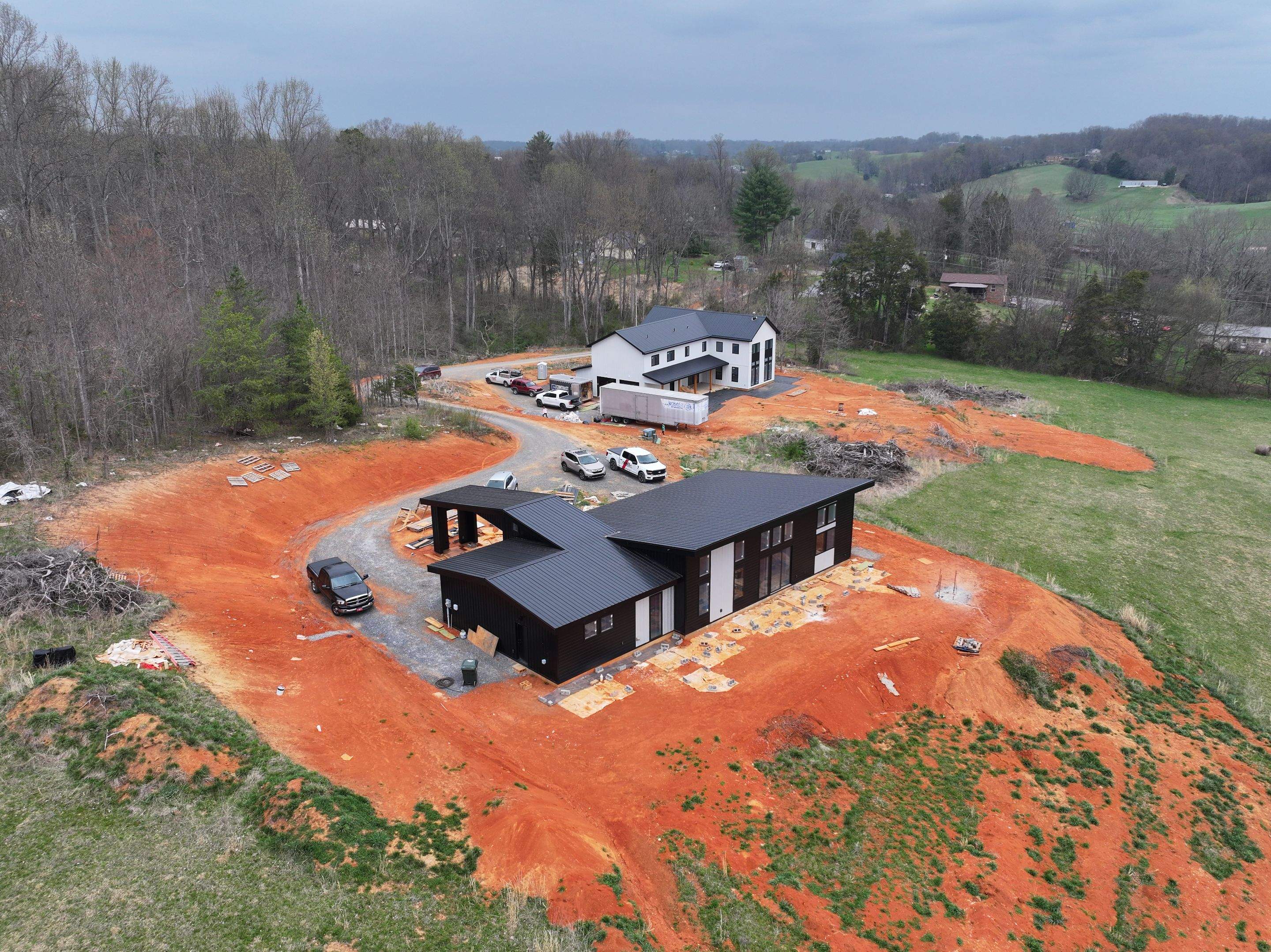 Titus Sr. Residence by Omnia Roofing