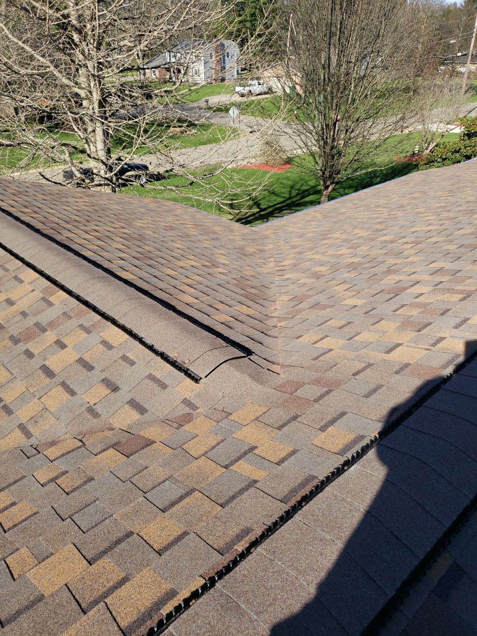 Brand: Atlas Pinnacle Color: Pristine Scotchgard Copper Canyon Drip: Musket Brown by Eagle Eye Roofing