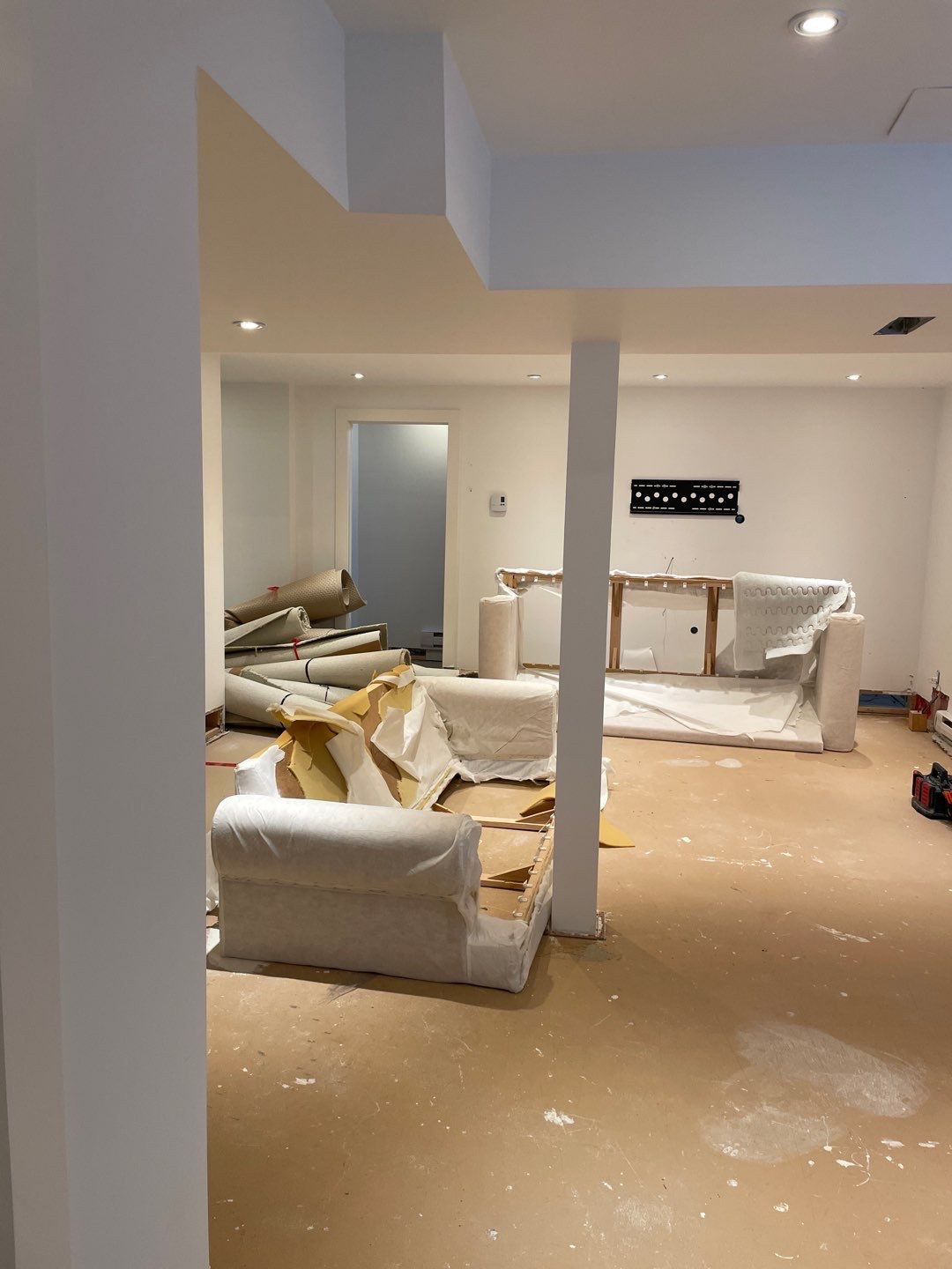 First response basement flood by Eco-Nature Construction Inc.