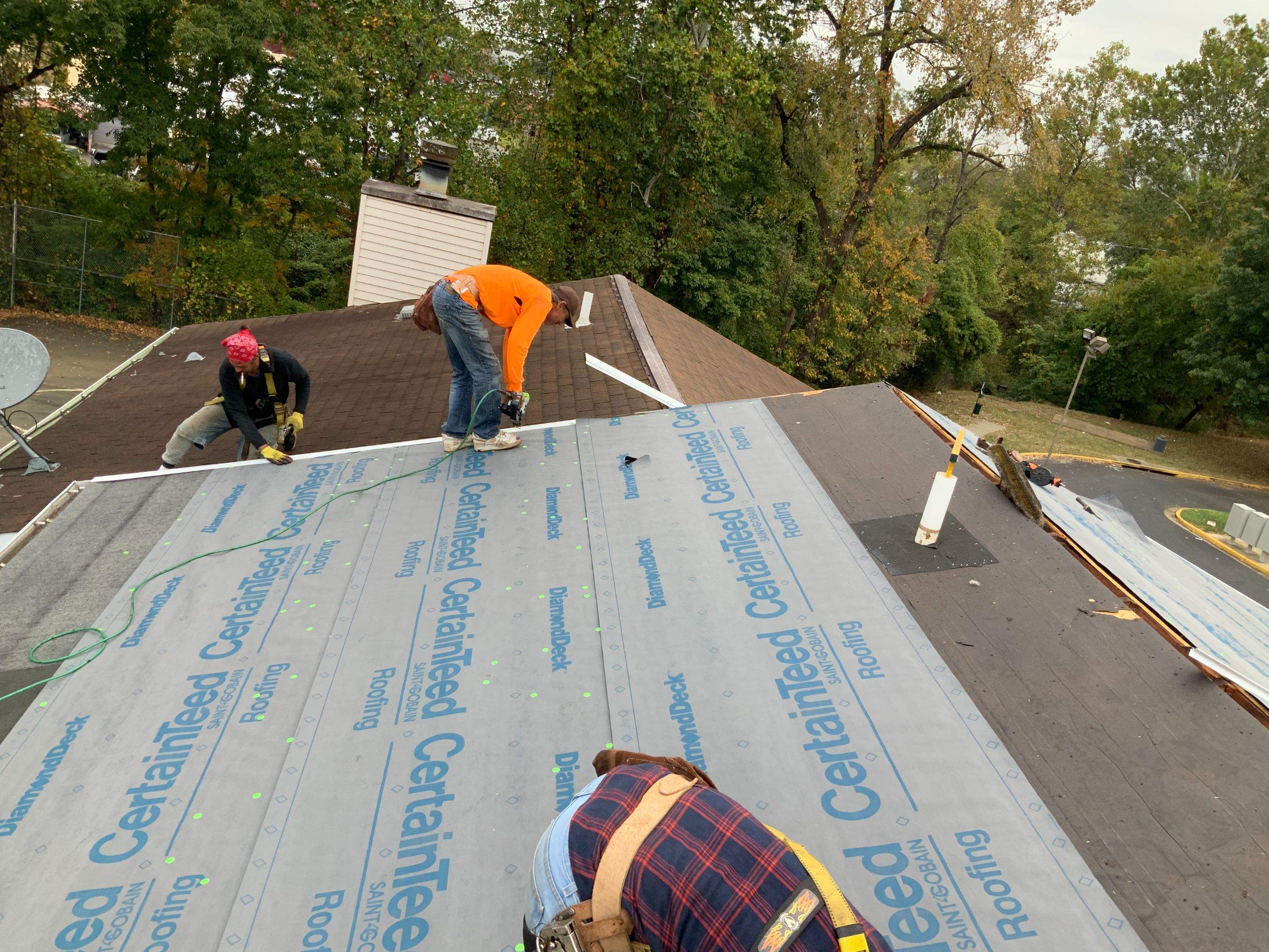 Residential Roofing Installation using XT-25 Shimgles by Alpha Design Services