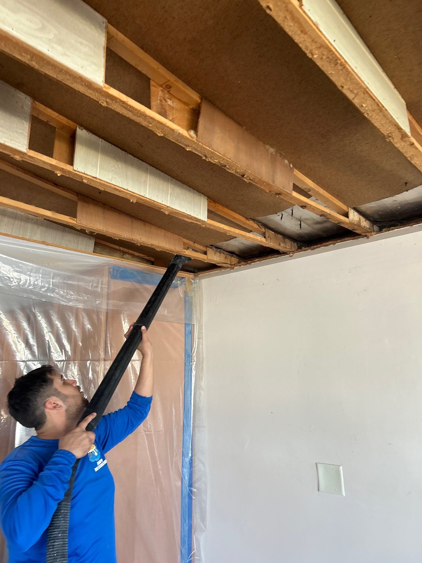 Mold Damage Inspection And Repair In Palmetto FL by Ampm Restoration Services