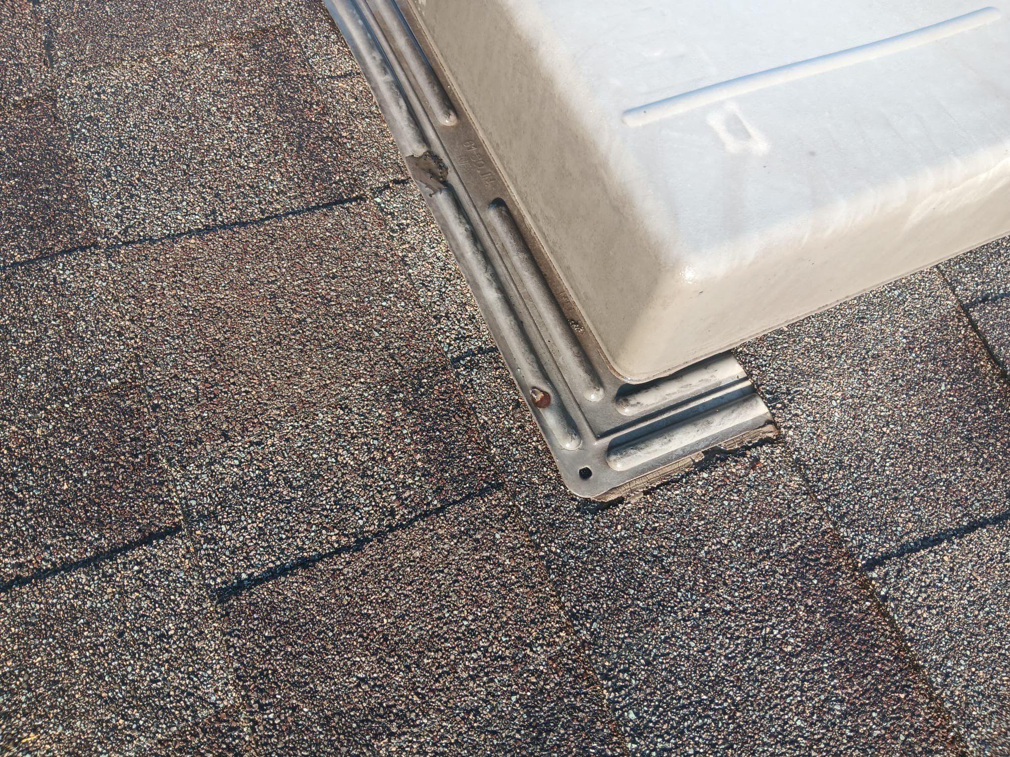Hail Damage using Owen's Corning Duration (Lifetime) Shingles by Roof Repair Company