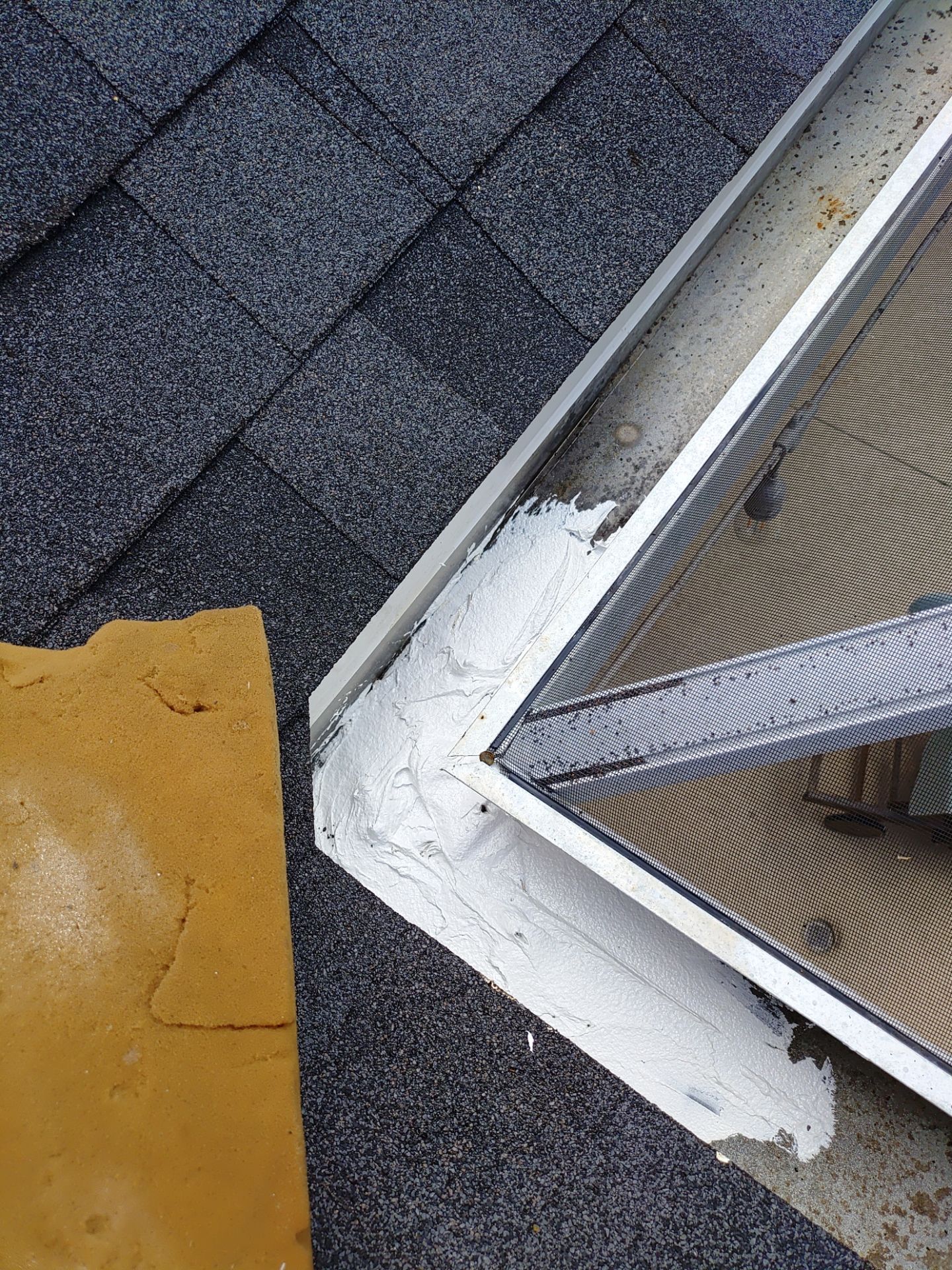 7-Inch Box Seamless Gutters in Bradenton FL by Gutter Professors