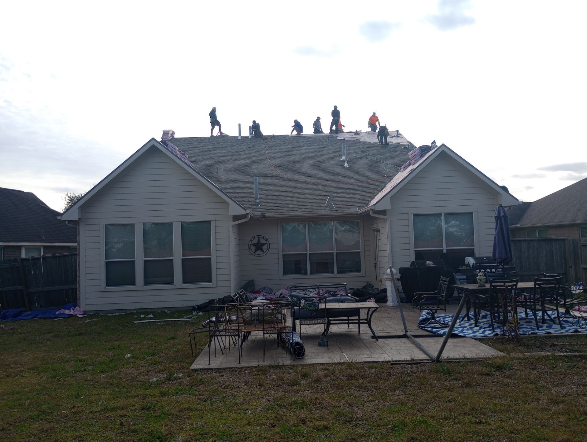 Residential Roofing Installation using Owen's Corning Duration (Lifetime) Shingles by Roof Repair Company