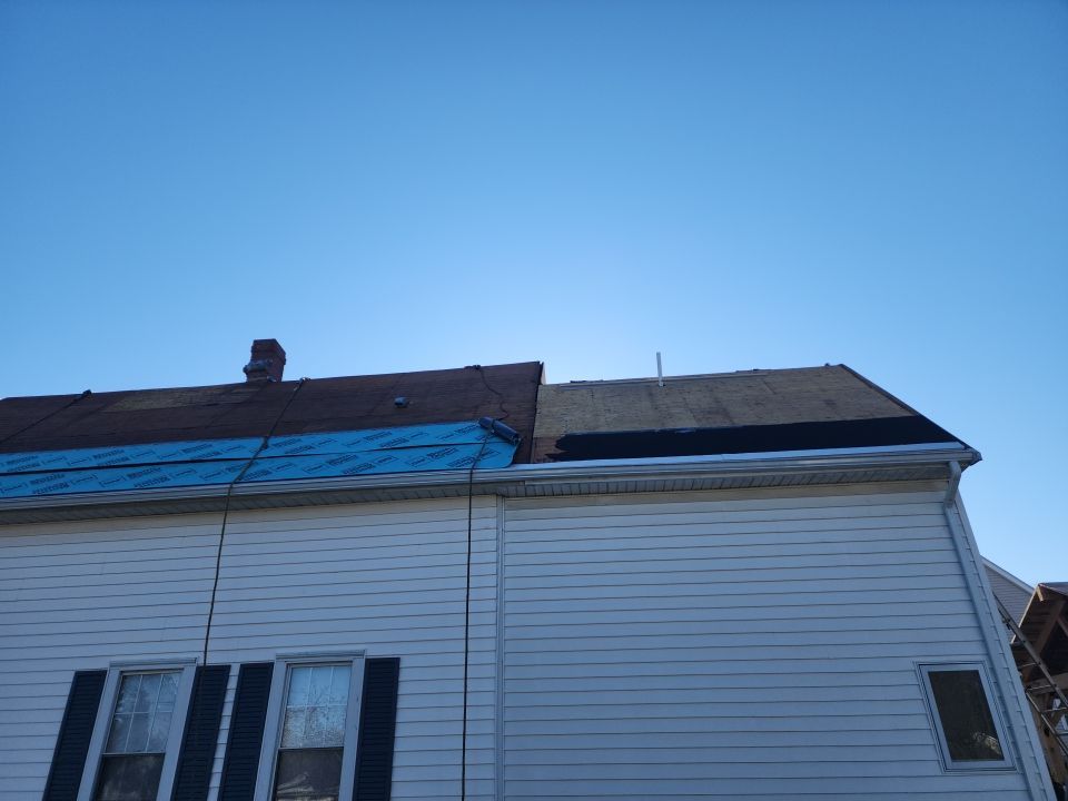 Roofing and Flashing in Franklin, MA by Master Roof Inc