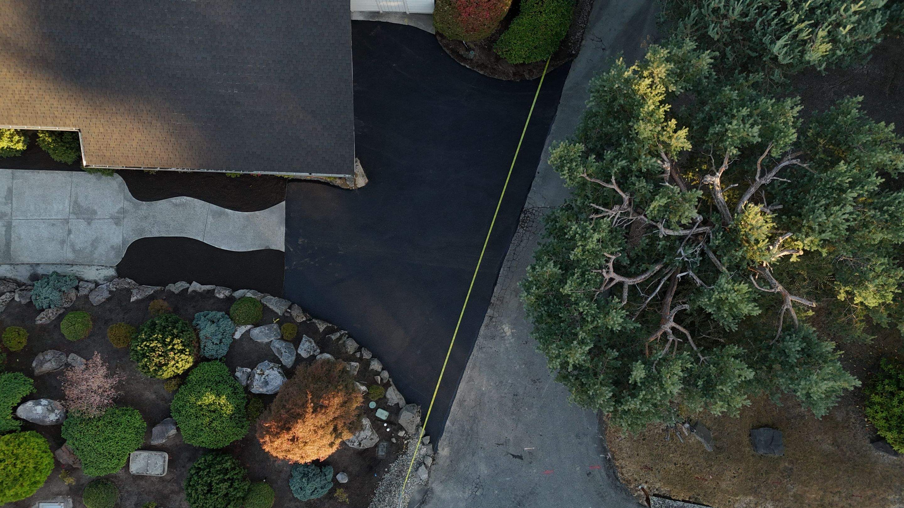 Patio Gateway & Hardscaping by Jireh Asphalt & Concrete Inc 