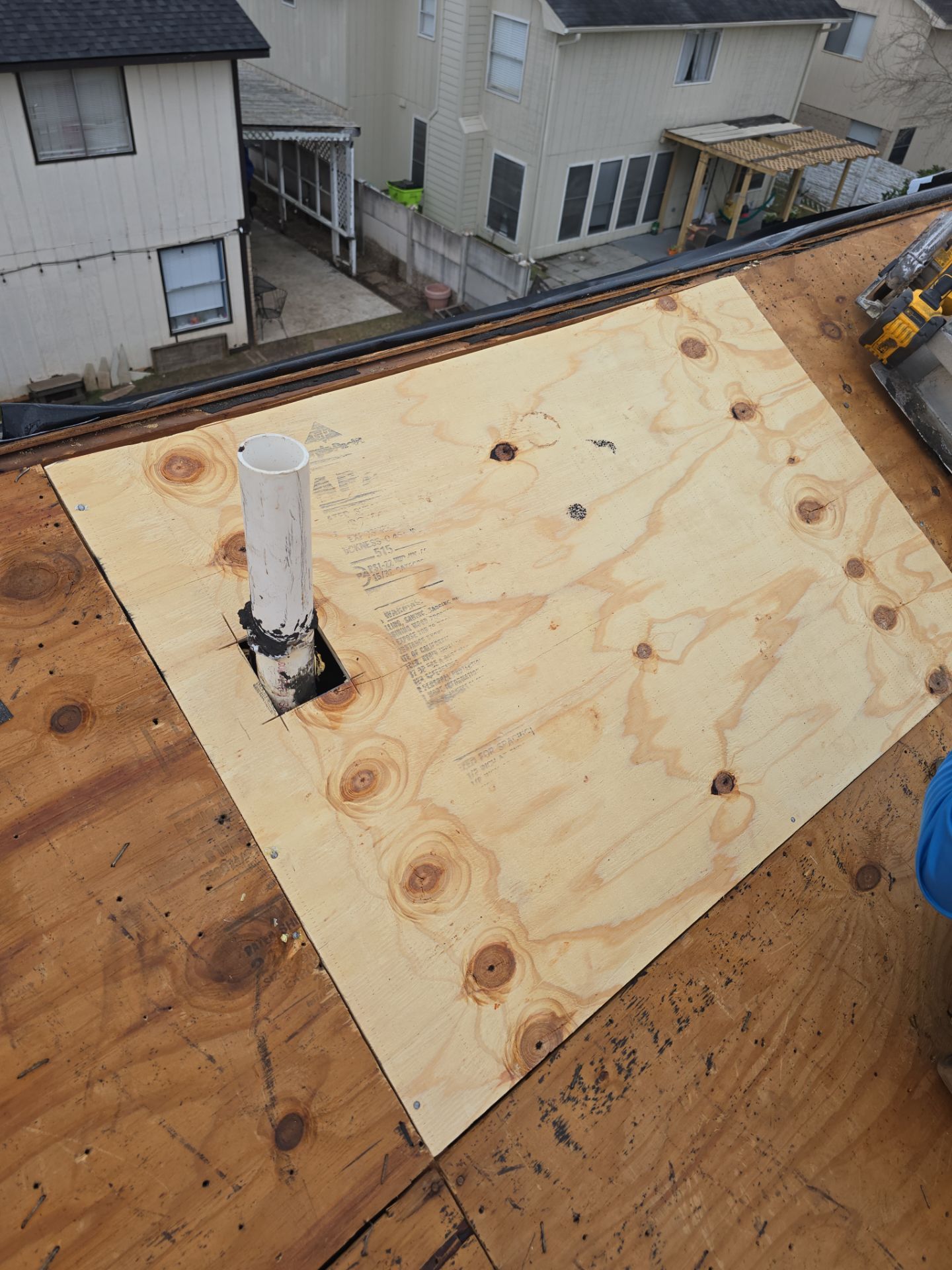 Roof Replacement Houston by Roof Repair Company