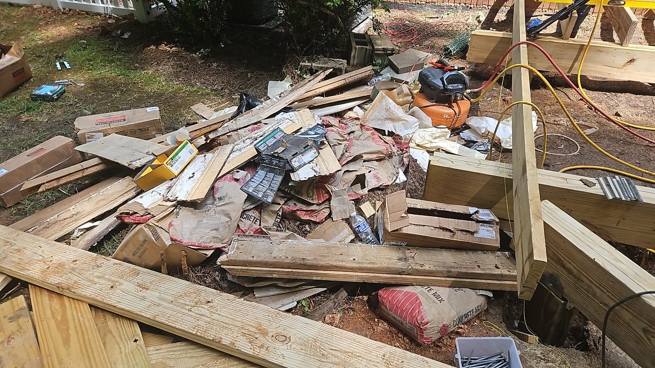 Jameswood Lane - Composite Deck Build by Pillar and Pine