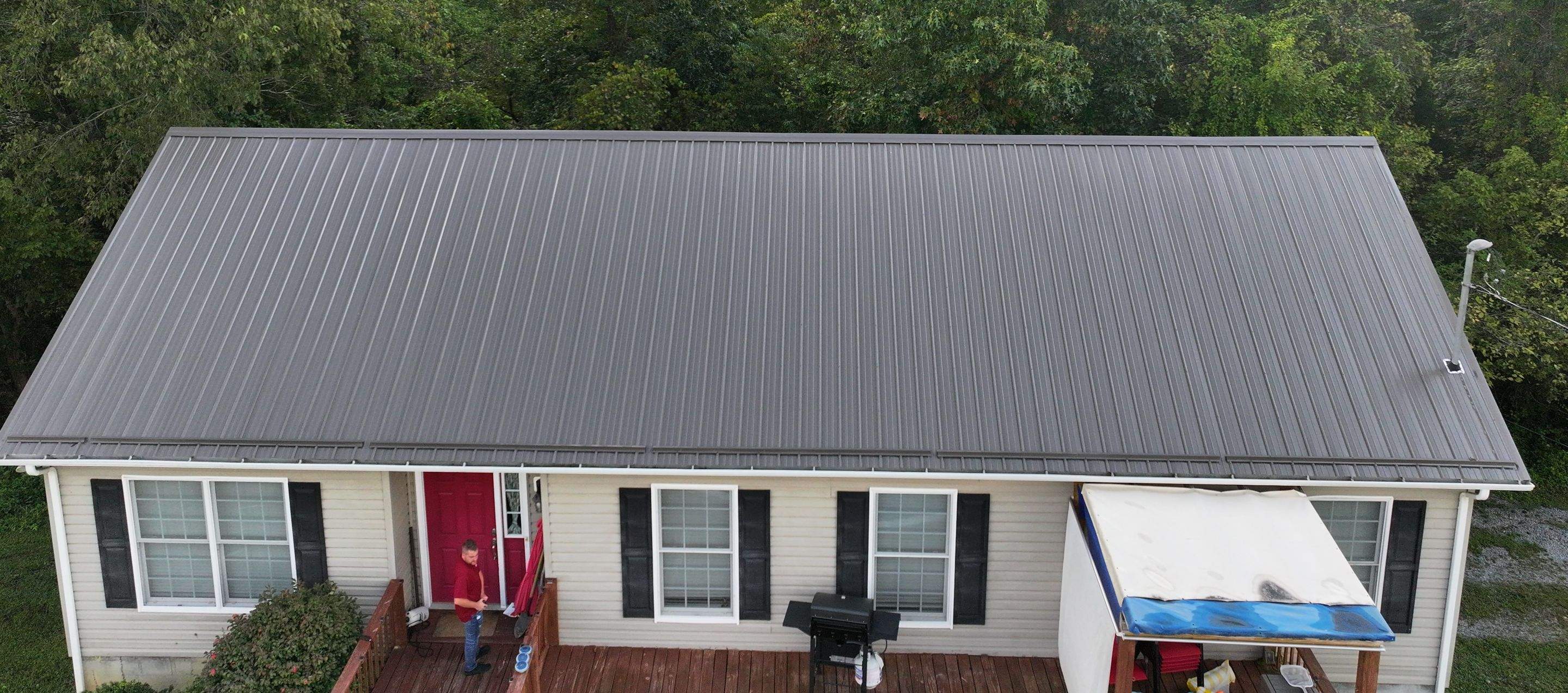 Collins Residence by Omnia Roofing