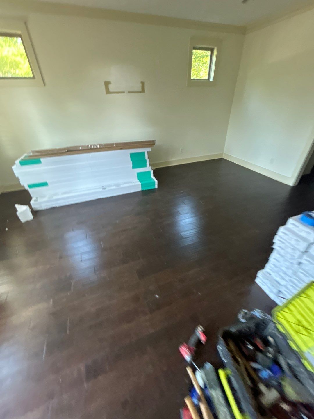 White Oak Hardwood and Checkerboard Tile Installation by Footprints Floors of Nashville