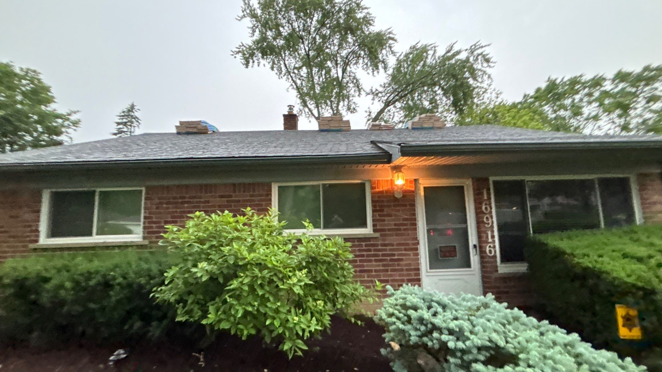 Roof Replacement using CertainTeed Landmark by 180 Contractors
