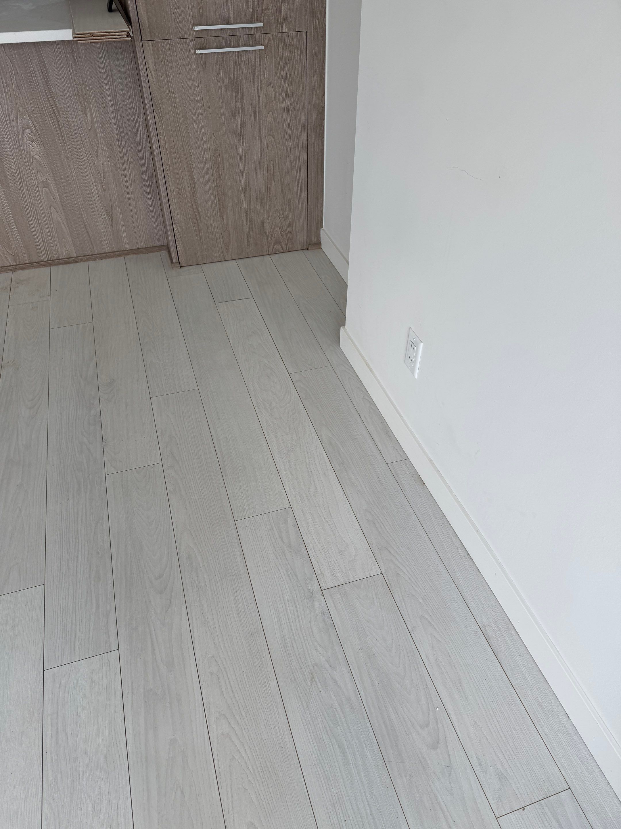 Moveout Repair - Sycamore-The Independent Tower by YVR Construction Group