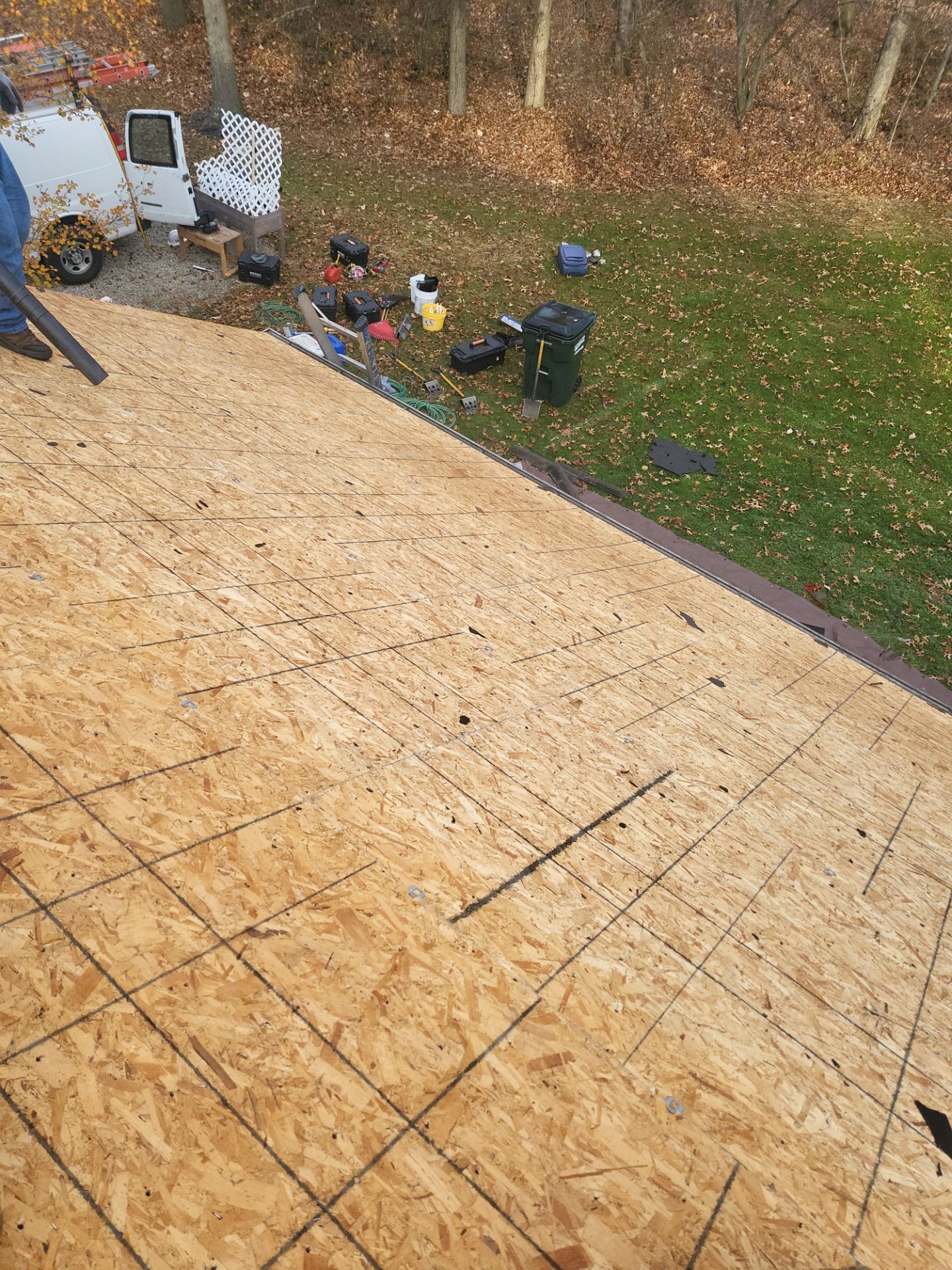 ATLAS PINNACLE COLOR: BURNT HICKORY DRIP EDGE: ROYAL BROWN by Eagle Eye Roofing