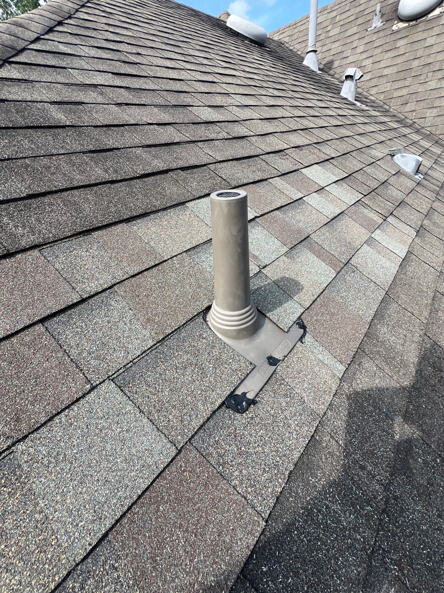 Hail Damage using Owen's Corning Duration (Lifetime) Shingles by Roof Repair Company