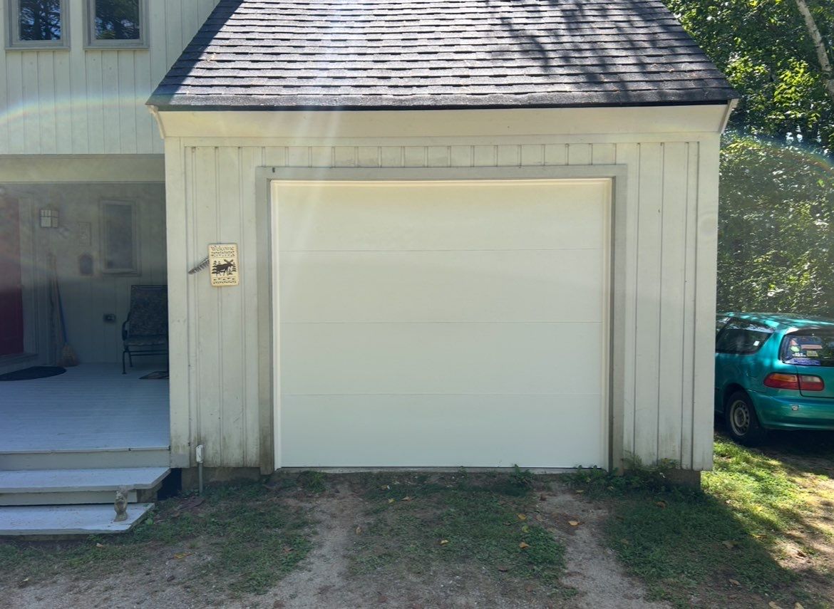 Door Installation using Raynor Encore Garage Door by Keene Door