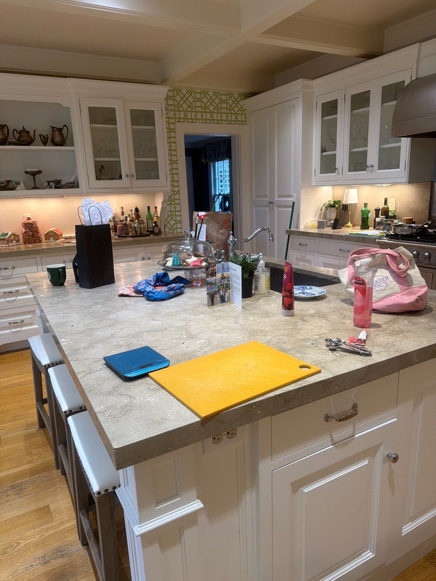 House Cleaning and Maid Service in Dunthorpe Portland by Cloud 9 Professional Cleaning Services