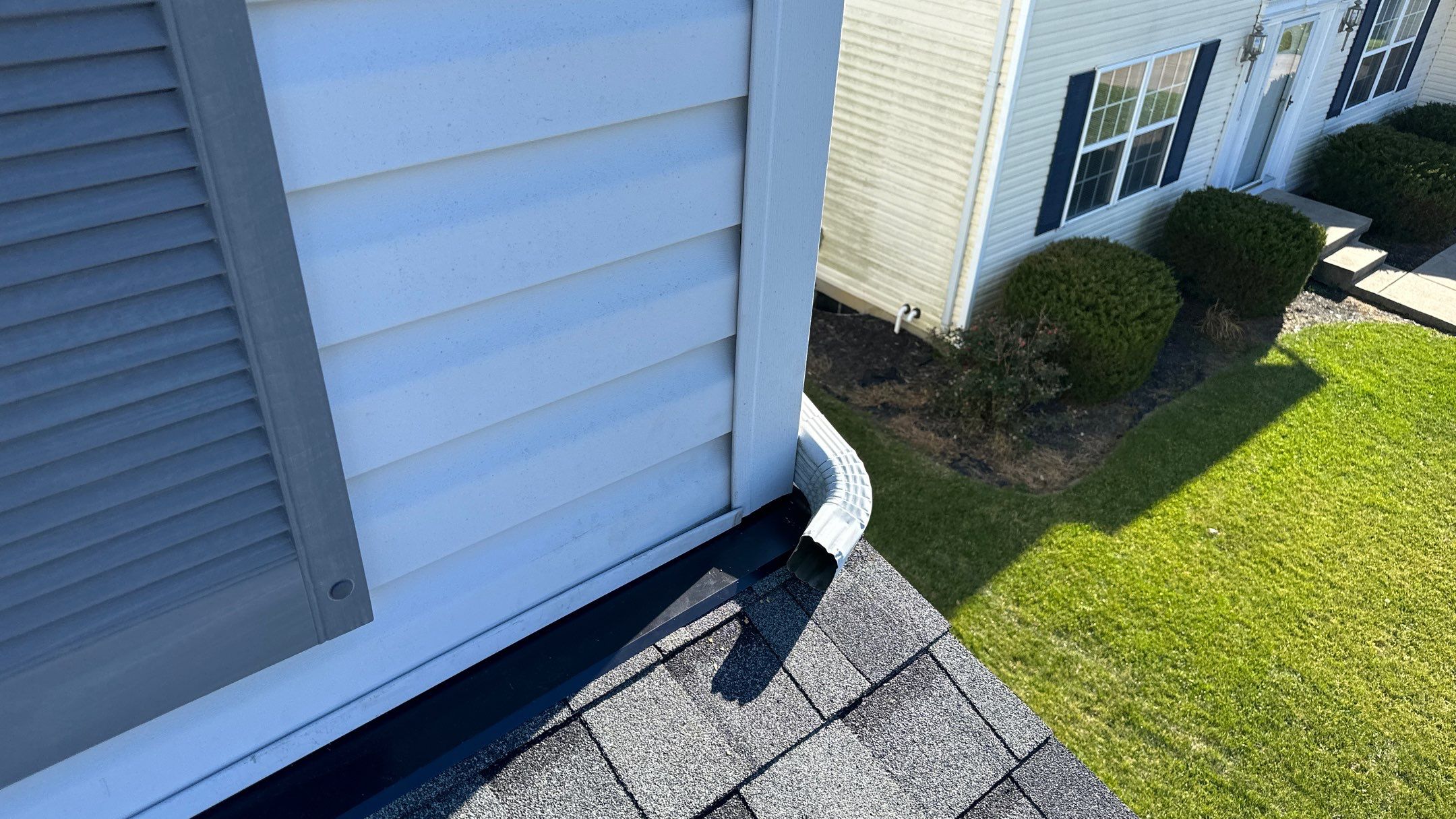 Fairfield Township - Hearthstone Grey by Tamlin Roofing