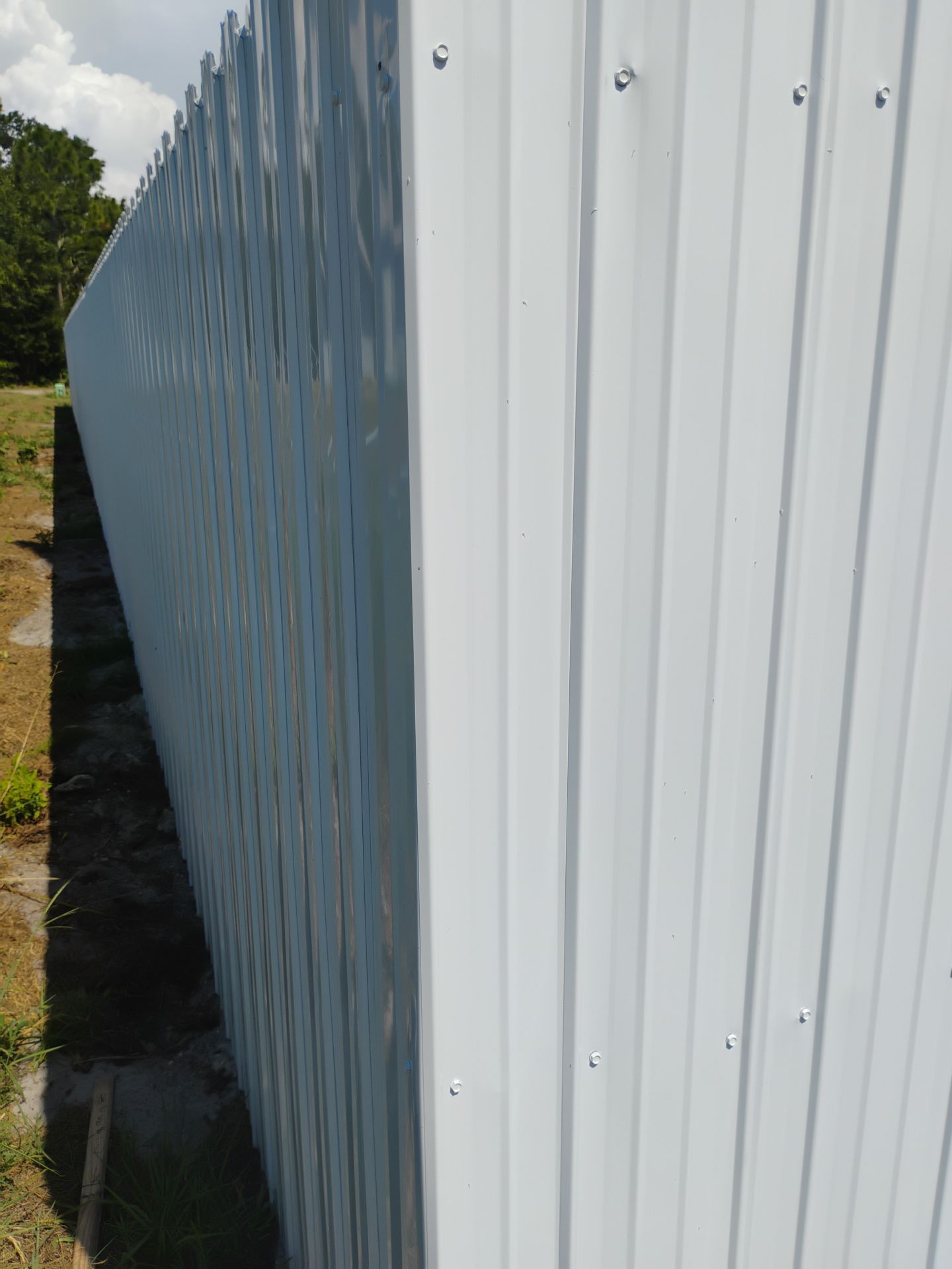 Port Charlotte Residential White Vinyl and Metal Privacy Fence by True Fence LLC