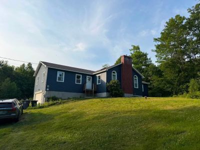 Barnstead, NH – Premium Vinyl Siding Transformation