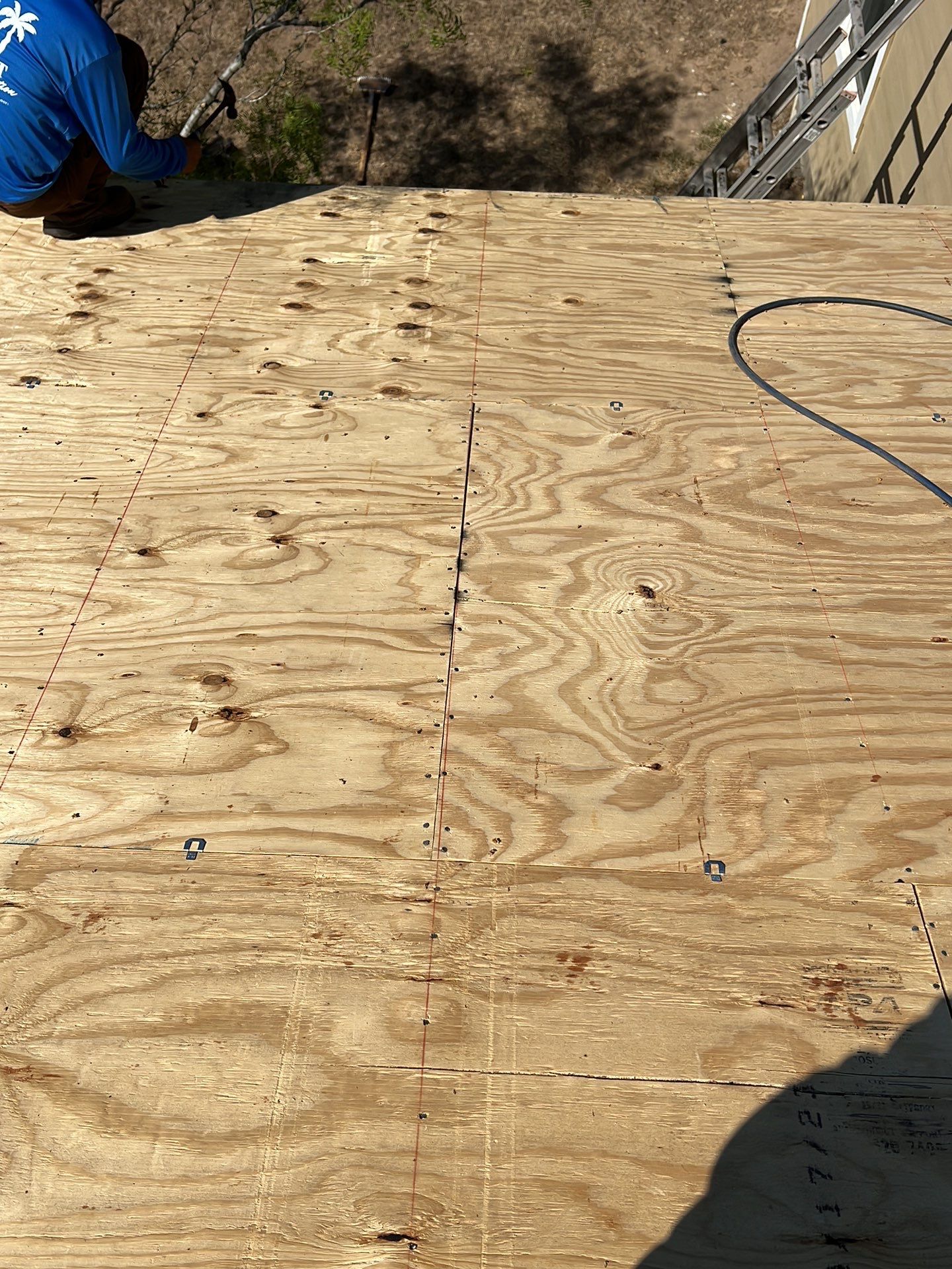 Front Porch Sitt'n by Bayfront Roofing and Construction