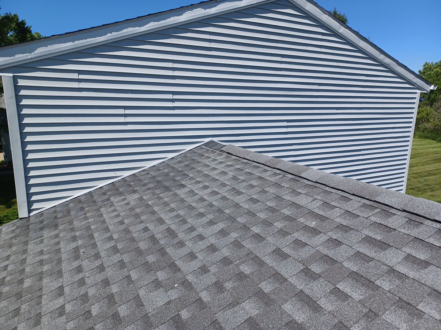 Pamela & Matt Bailey by Silver Leaf Contracting 