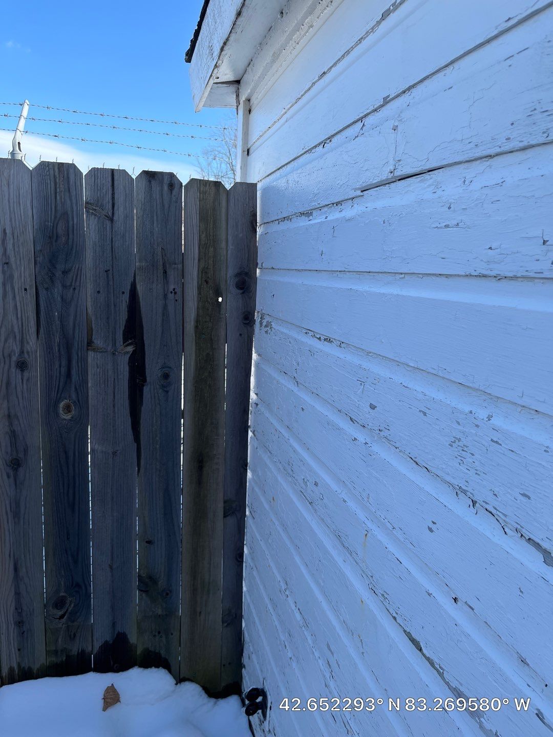 Siding Replacement using Alside D4 Odyssey-Plus Dutchlap White by 180 Contractors