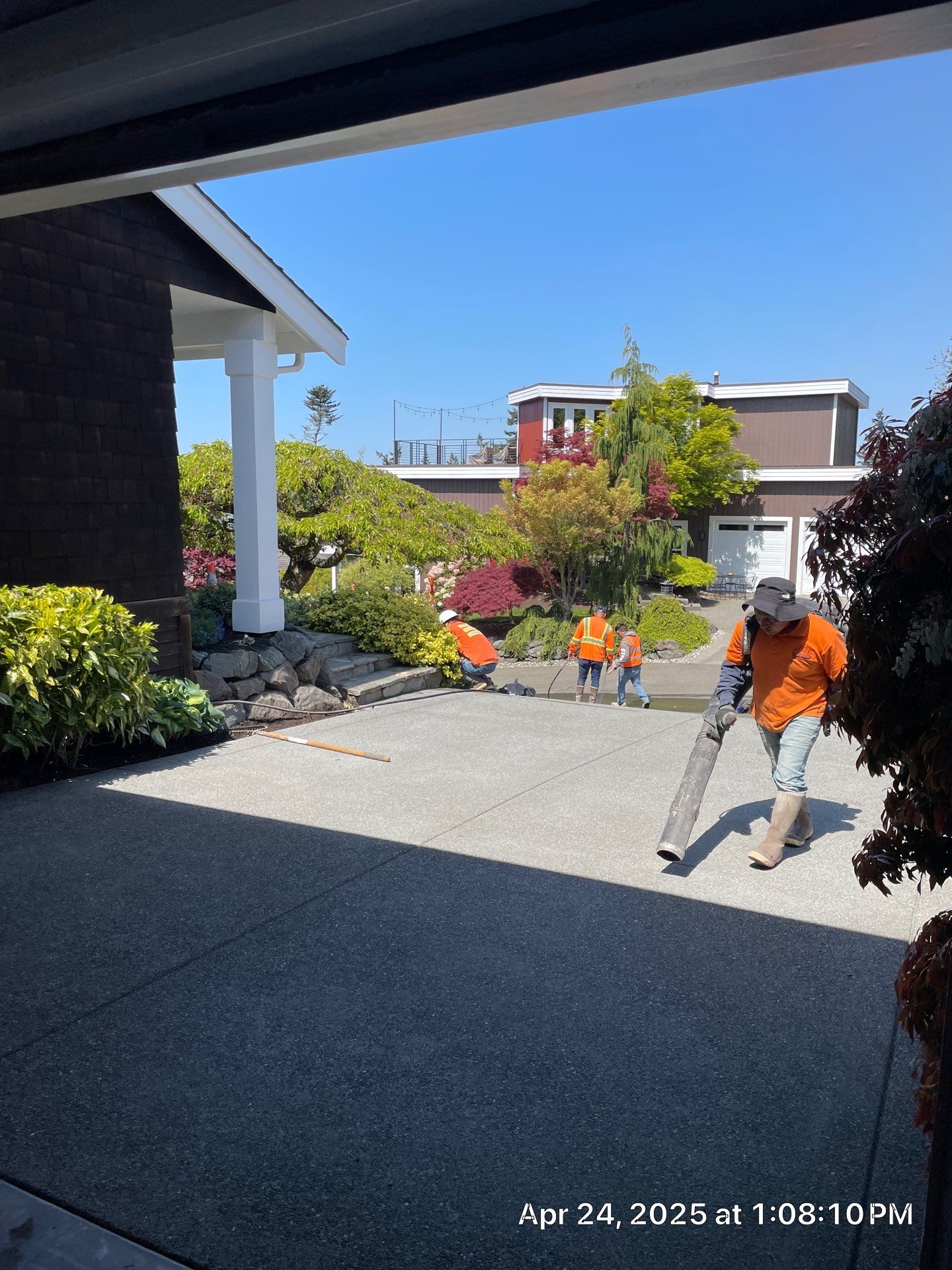 Concrete Driveway Repair | Mukilteo  by Jireh Asphalt & Concrete Inc 