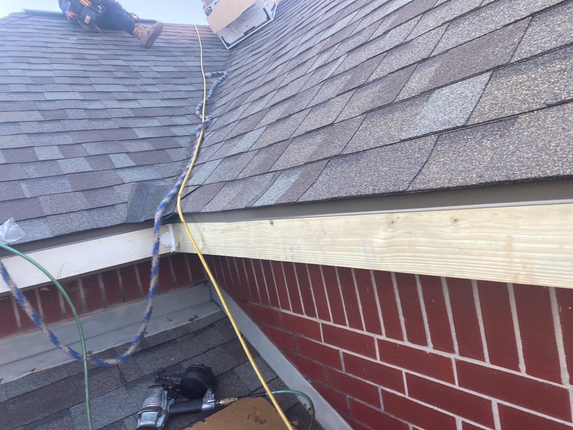 Residential Roofing Installation using Owen's Corning Duration (Lifetime) Shingles by Roof Repair Company