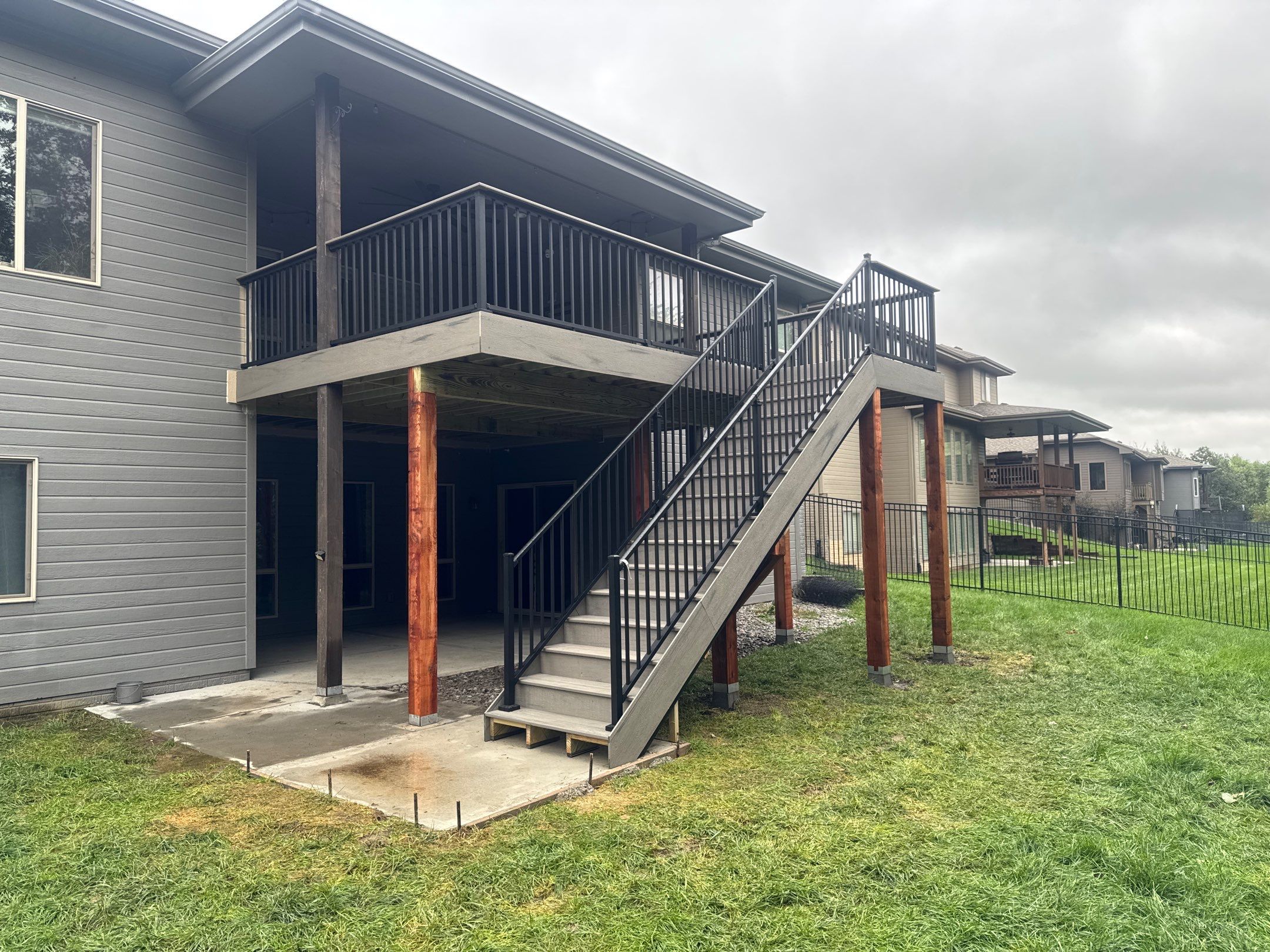 Driftwood custom deck by EAGLE EYE ENTERPRISES
