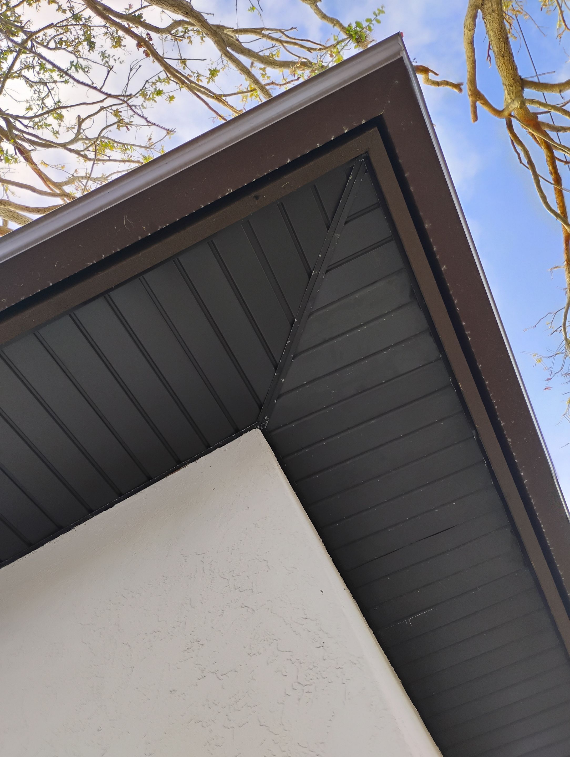 Soffit and Fascia Installation in Siesta Key FL by Gutter Professors