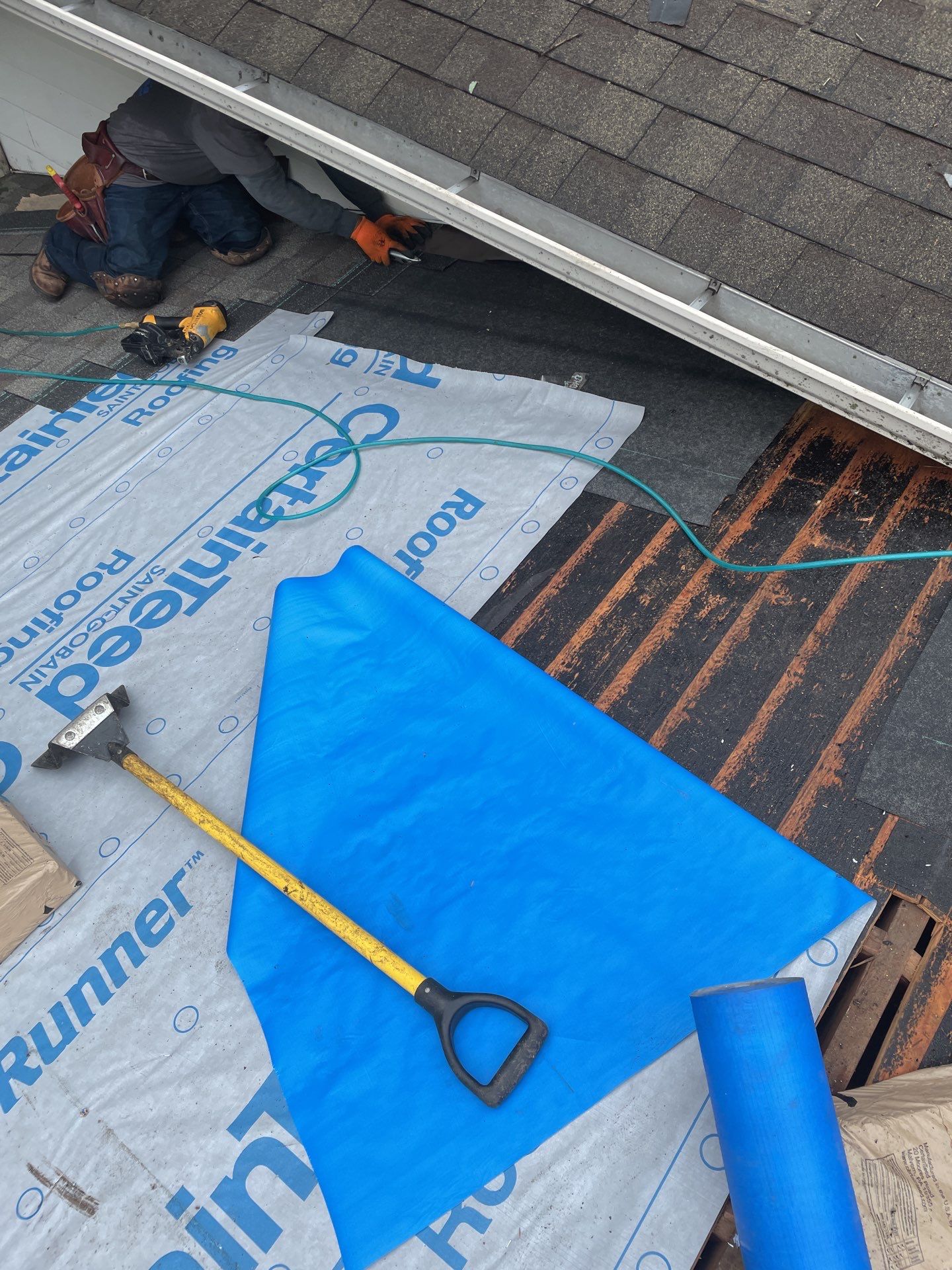 Roof Replacement using CertainTeed Landmark by 180 Contractors